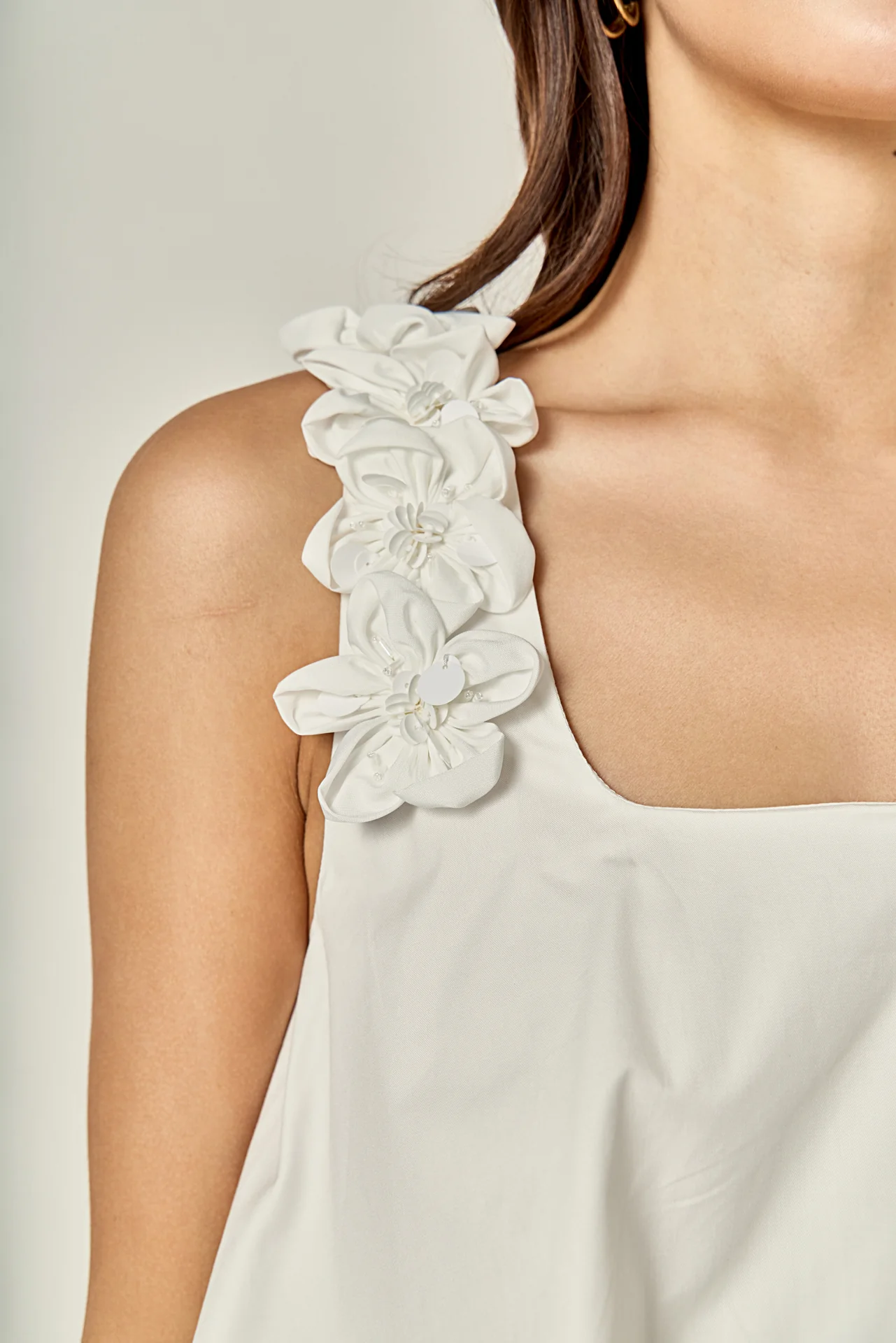3D Flower Sleeveless Top - Image 3