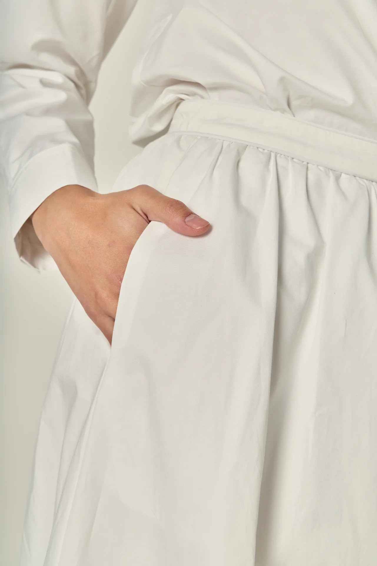 Floral Applique Midi Skirt - Image 9