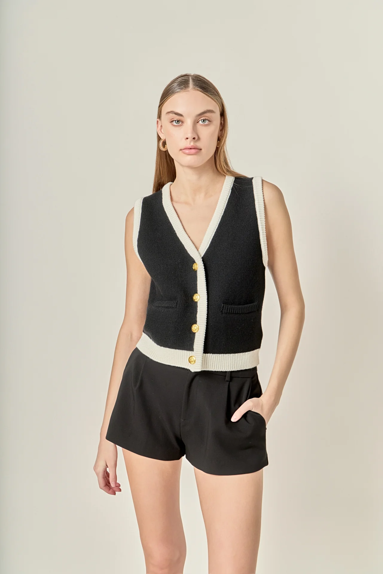 Linda Black and White Knit Vest - Image 6