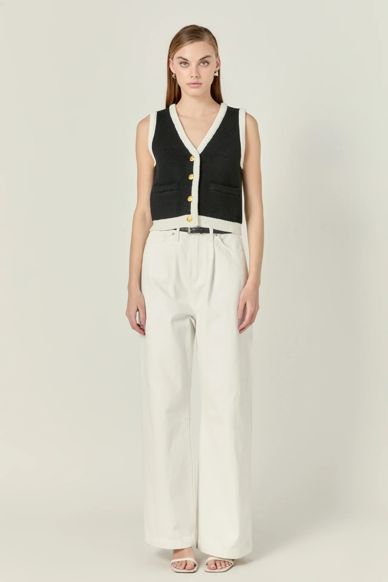 Linda Black and White Knit Vest - Image 7