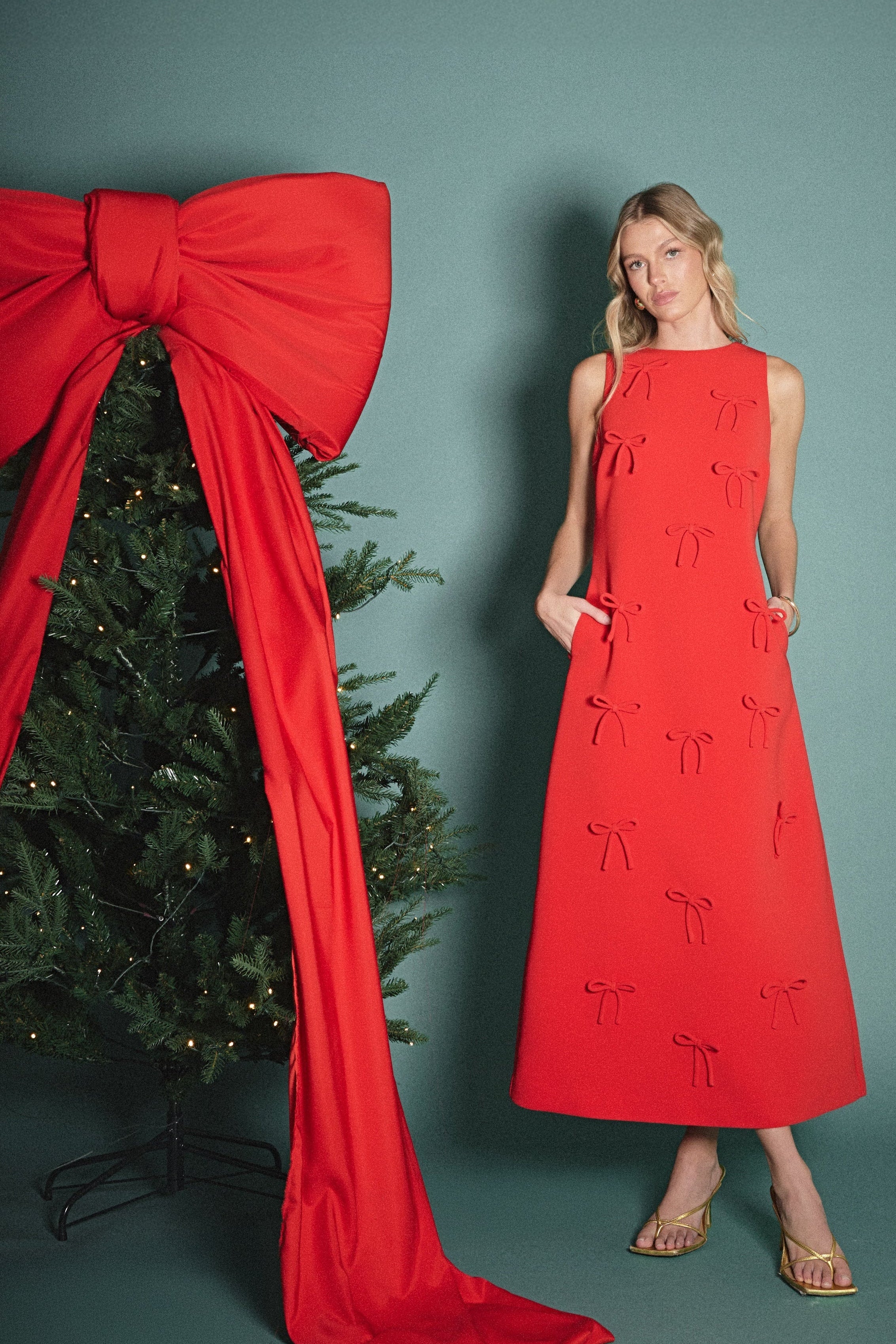 Bow Detailed Sleeveless Midi Dress - Image 5