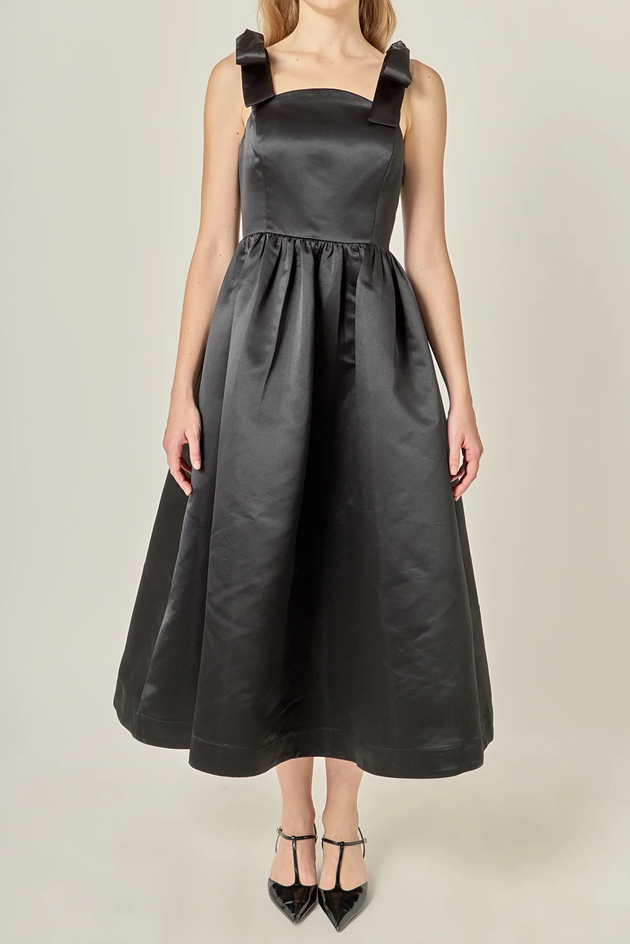 Bow Pointed Midi Dress - Image 2