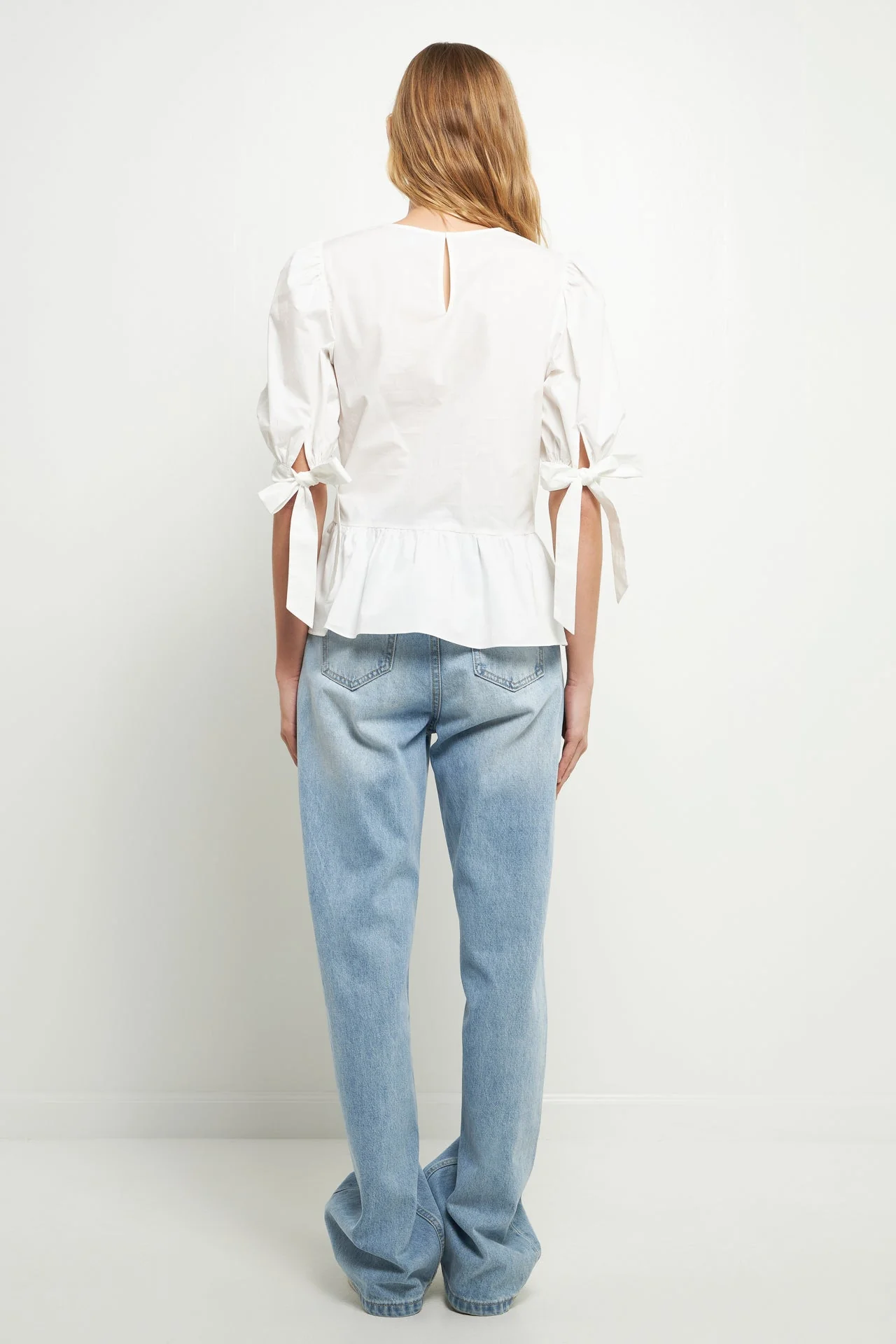 Puff Short Sleeve Peplum Top - Image 4