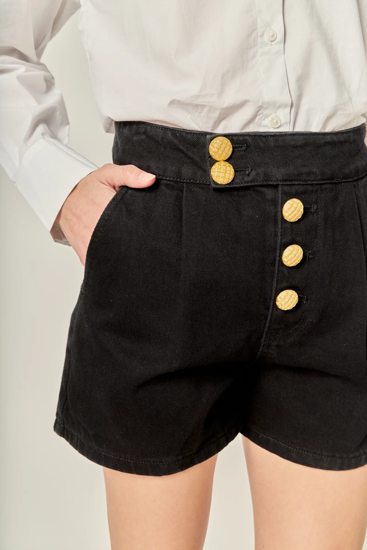 Buttoned Denim Shorts - Image 4