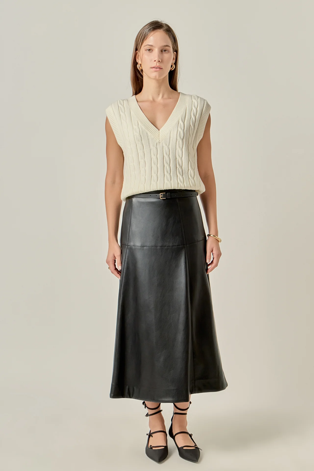 Cable Knit Chunky Vest - Image 11