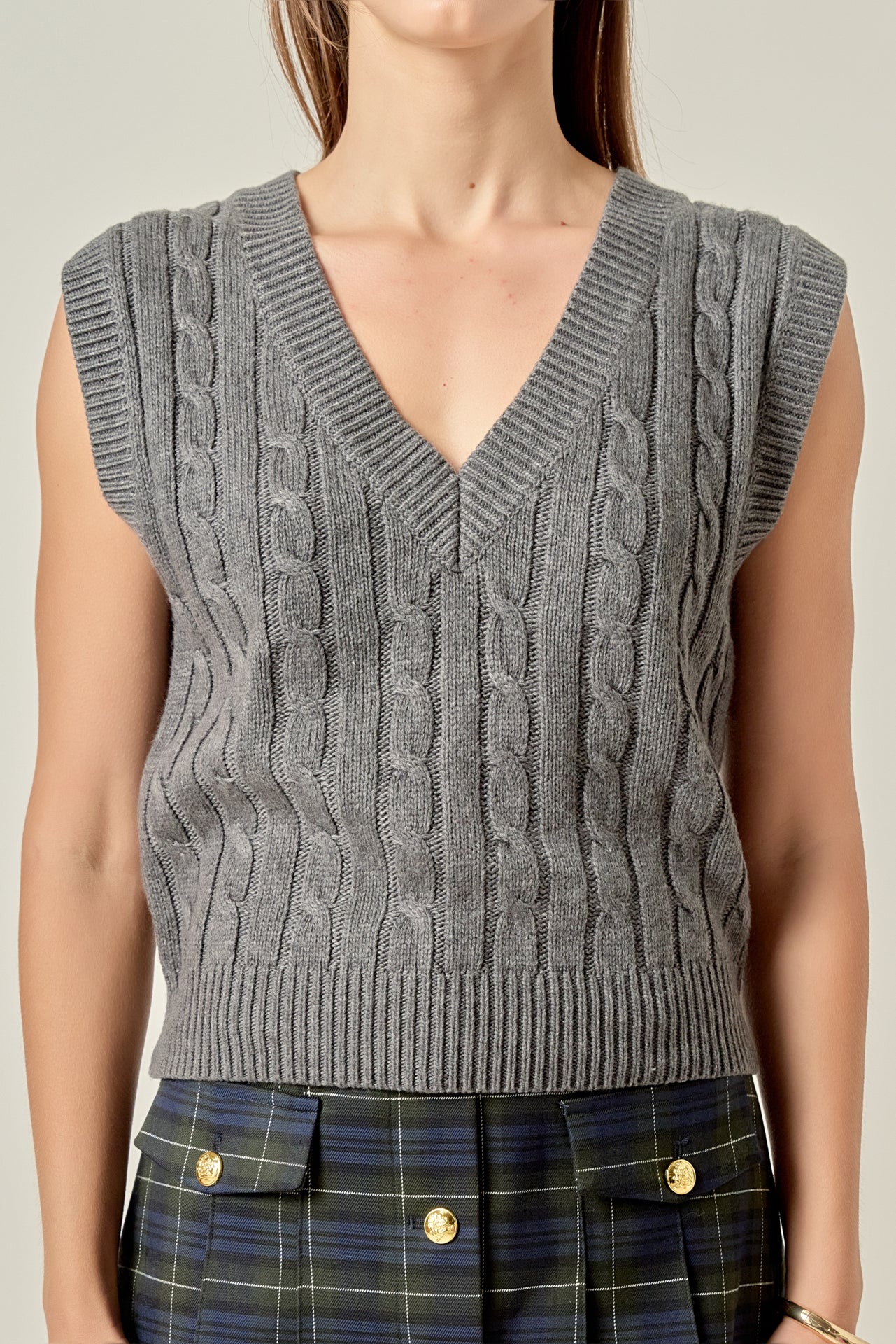 Cable Knit Chunky Vest - Image 7