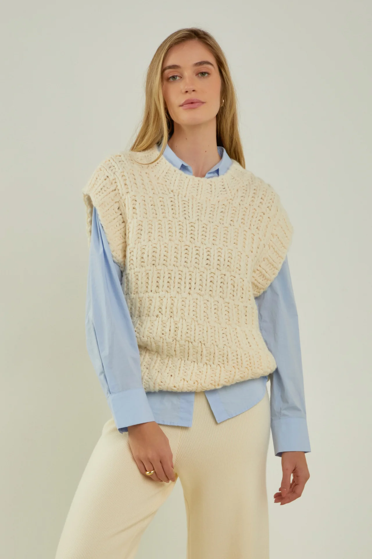 Chunky Knit Sweater Vest - Image 41