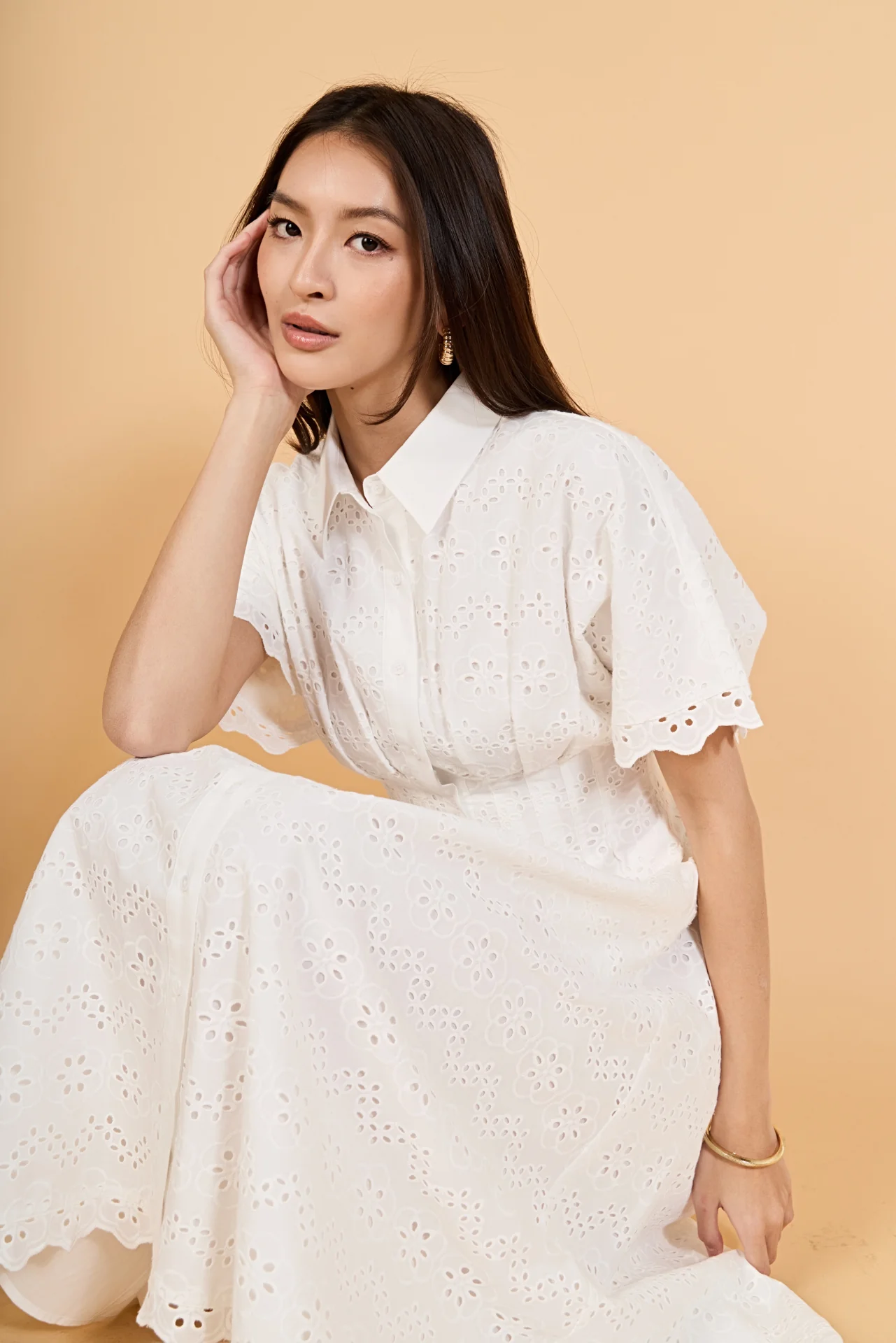Eyelet Cinched Waist Midi Dress - Image 5