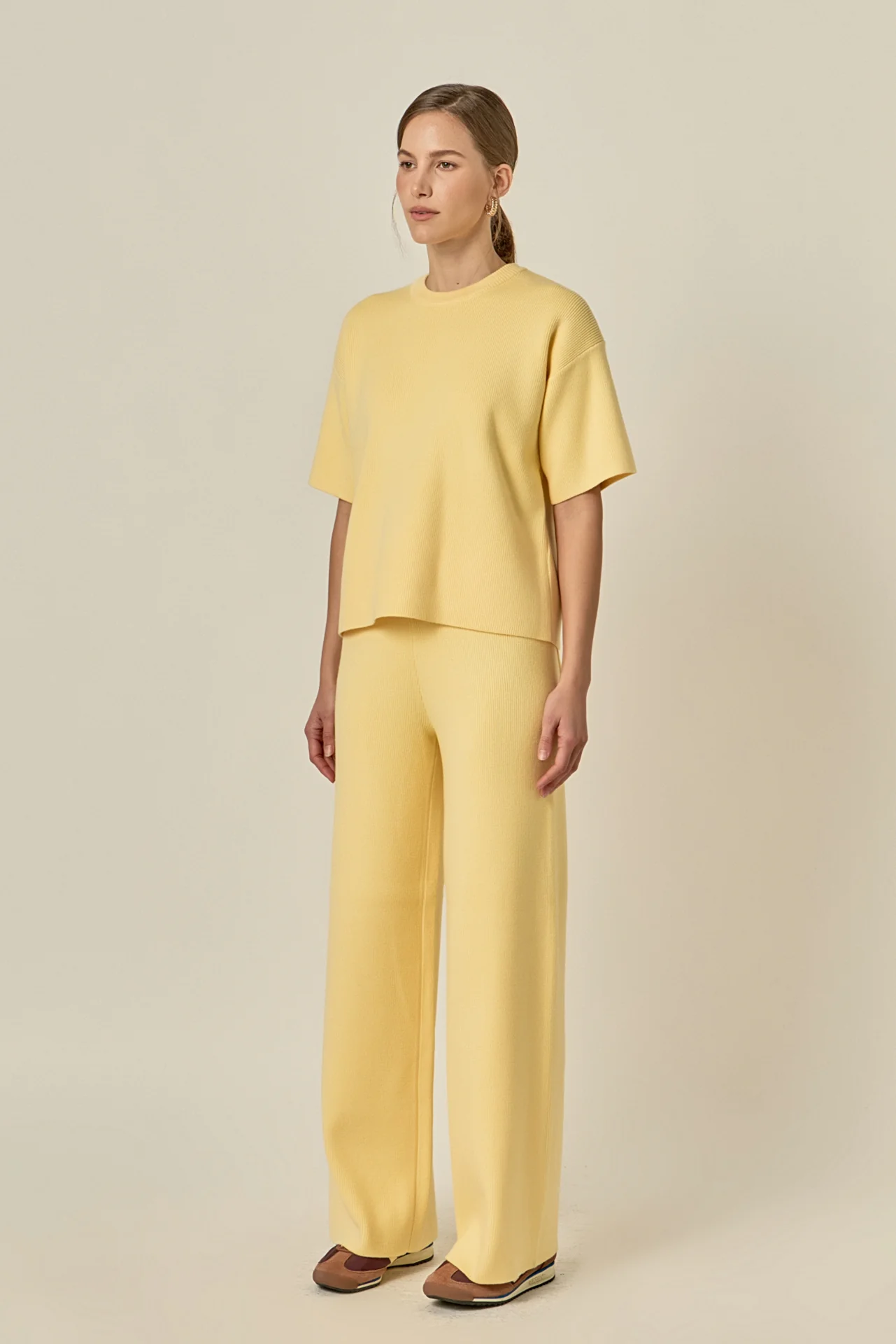 Collar Knit Half Sleeves Top - Image 3