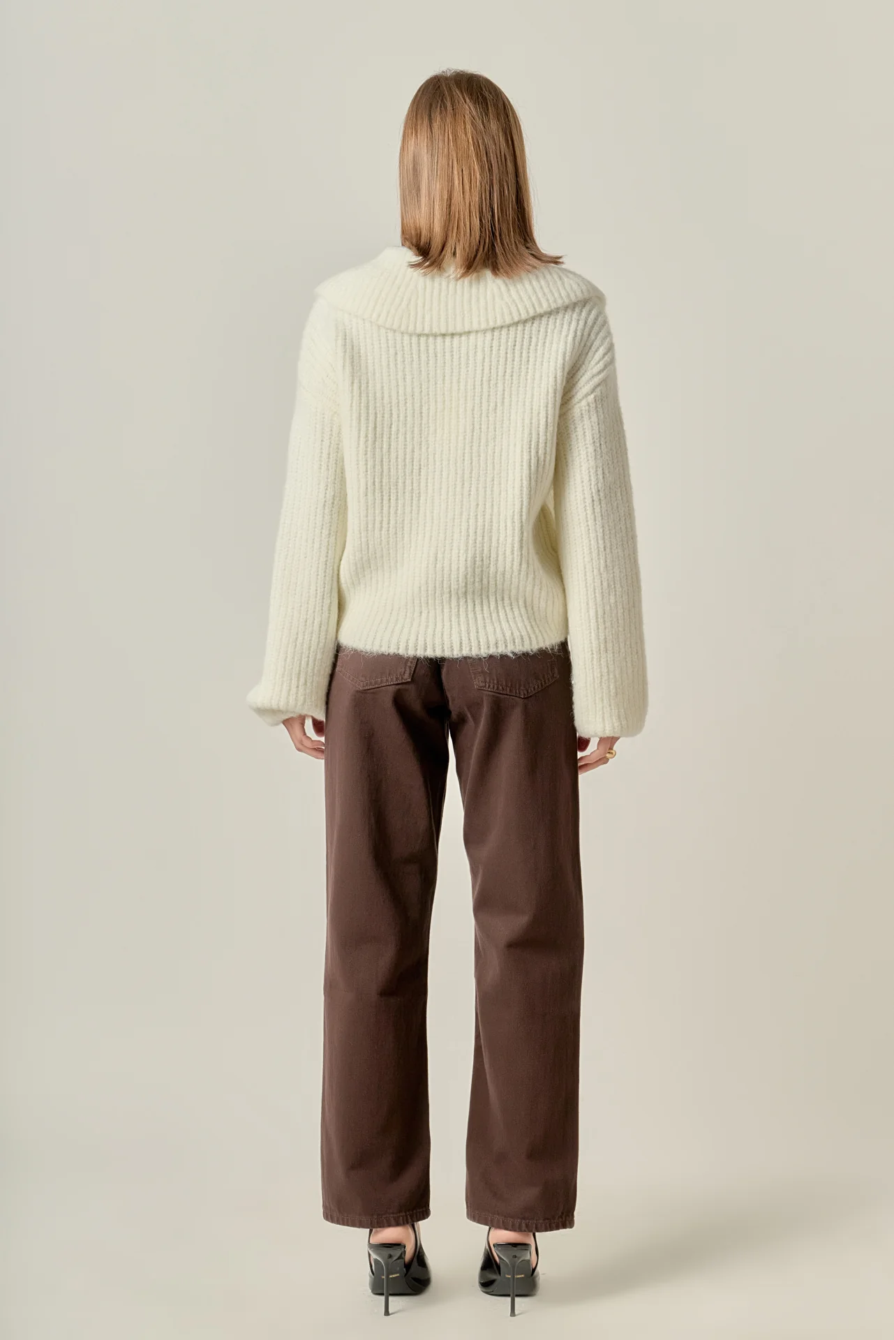 Collared Rib Chunky Sweater - Image 9