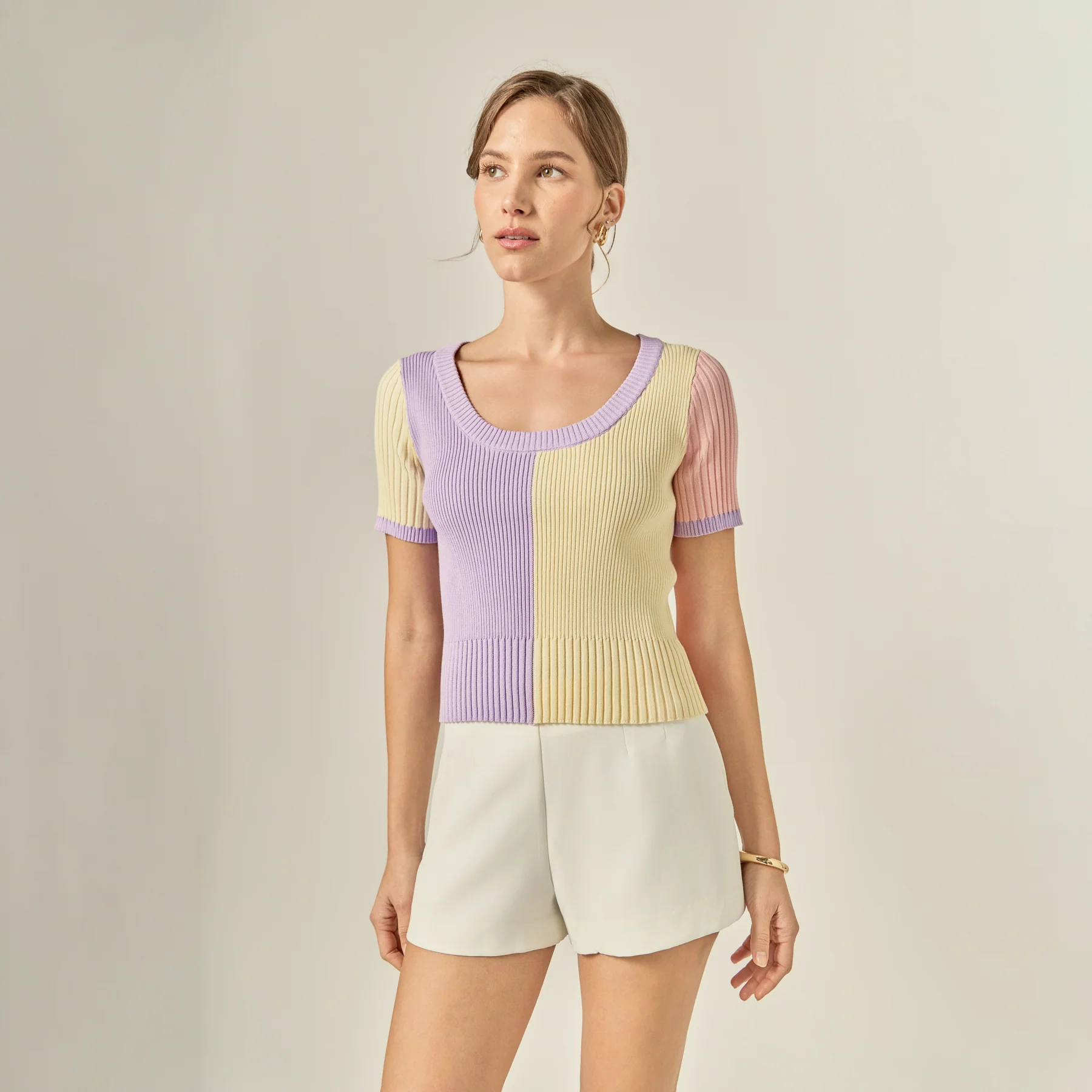 Color Blocked Sweater Top - Image 7