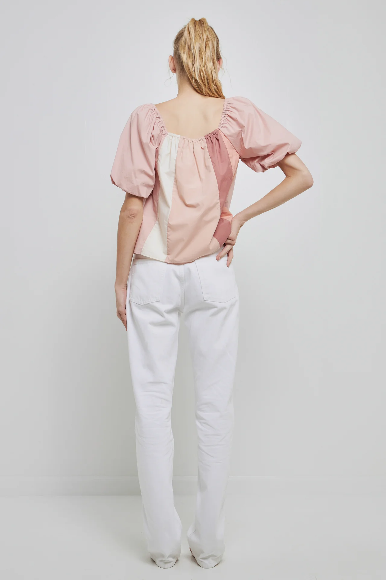 Color Blocked Top with Short Puff Sleeves - Image 4