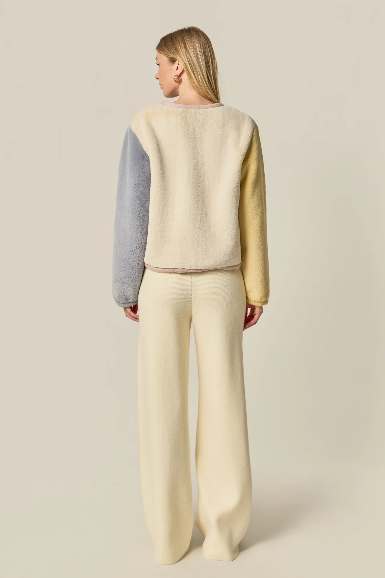 Colorblock Faux Fur Jacket - Image 4