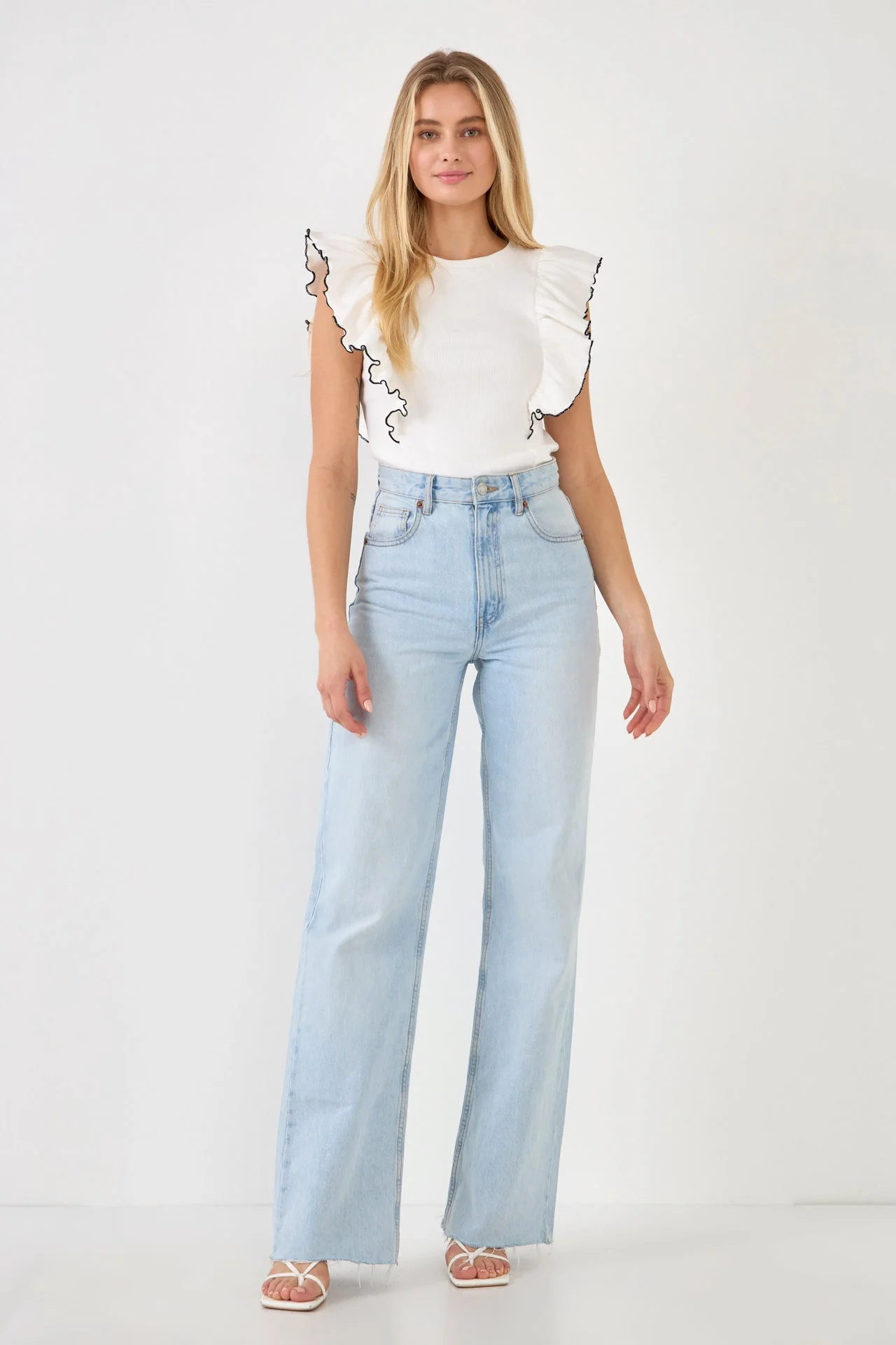 Contrast Merrow Detail Ruffled Knit Top - Image 16