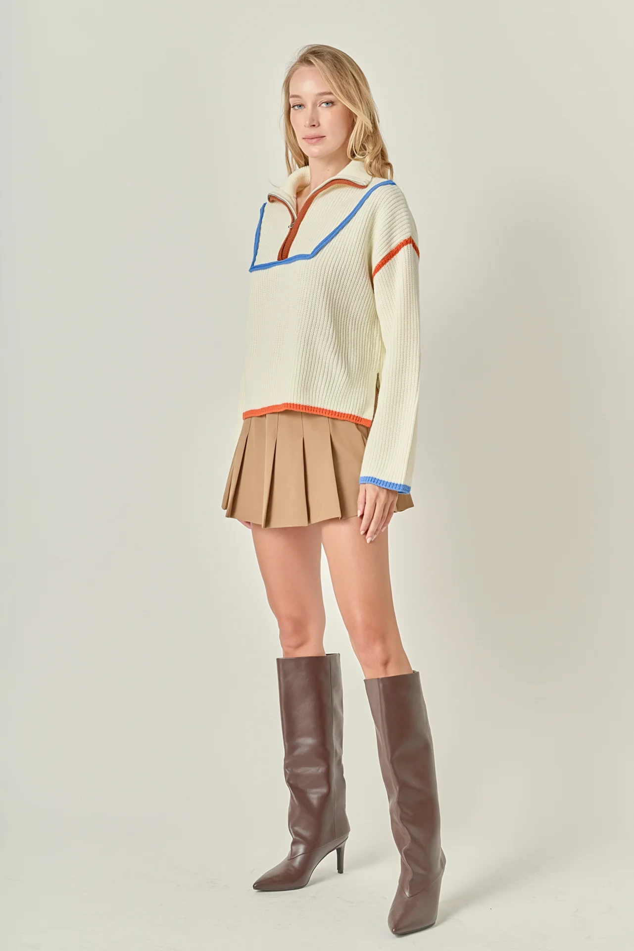 Contrast Piping Quarter Zip Sweater - Image 3