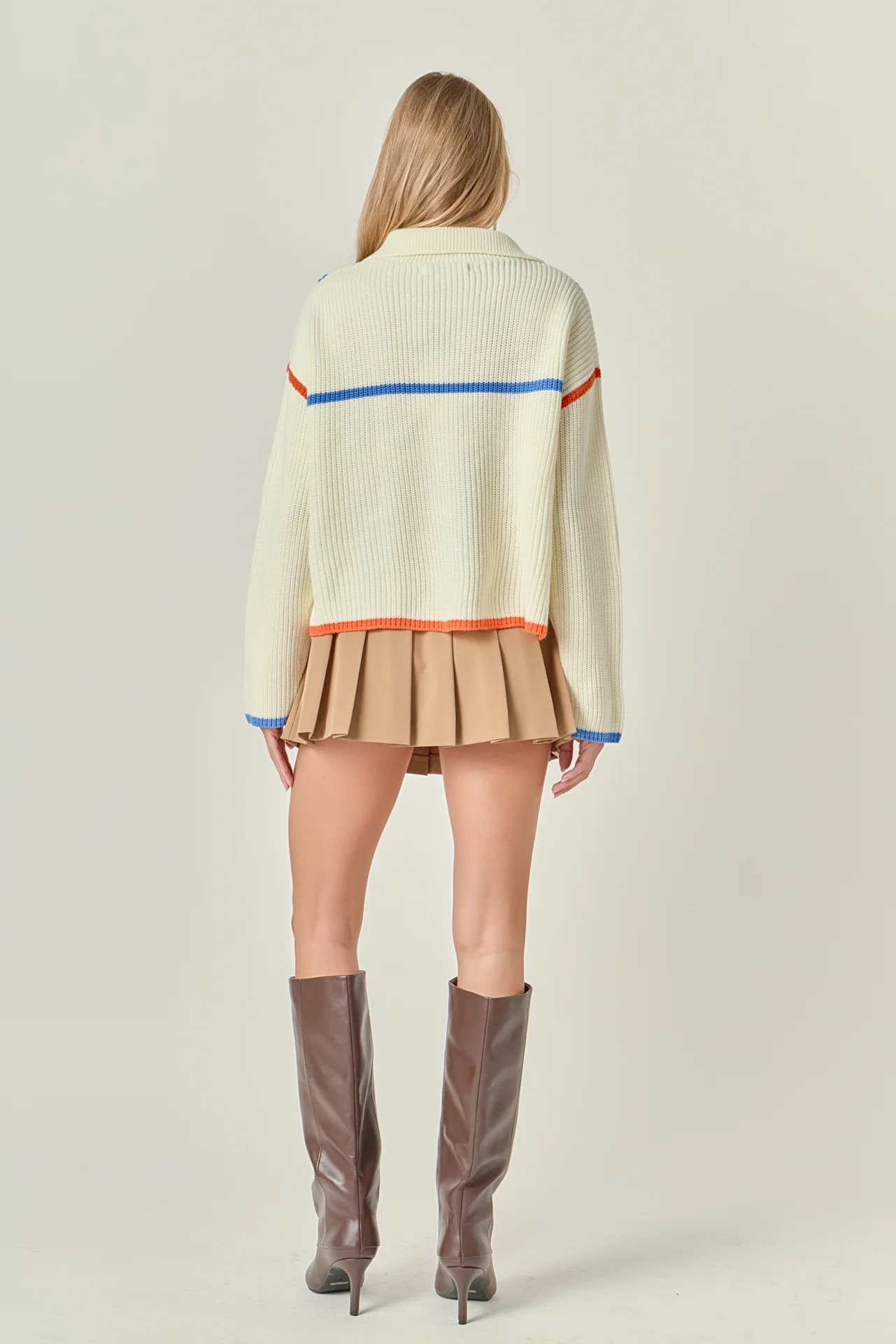 Contrast Piping Quarter Zip Sweater - Image 4