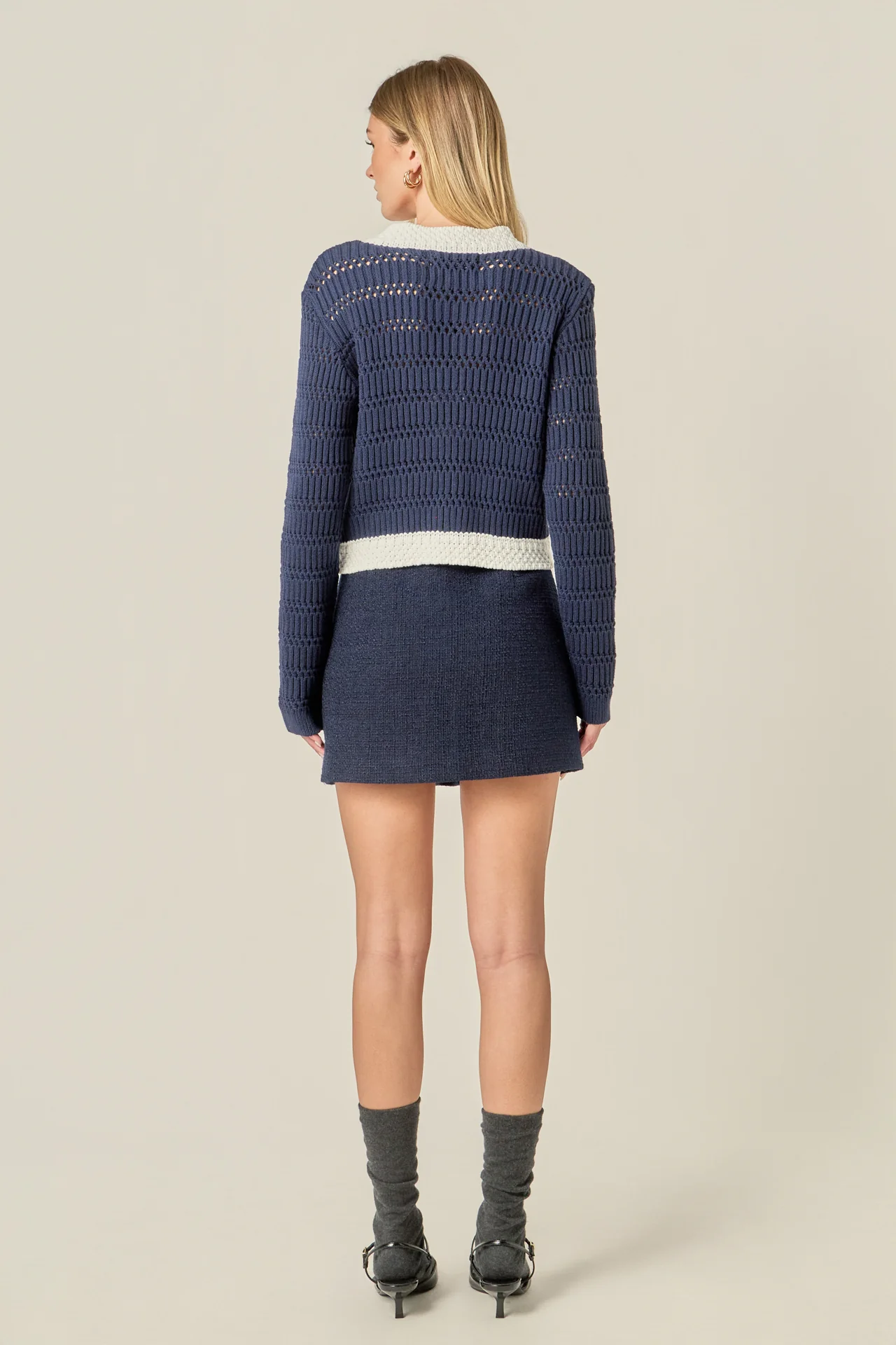 Contrast Round Hem Cardigan - Image 5
