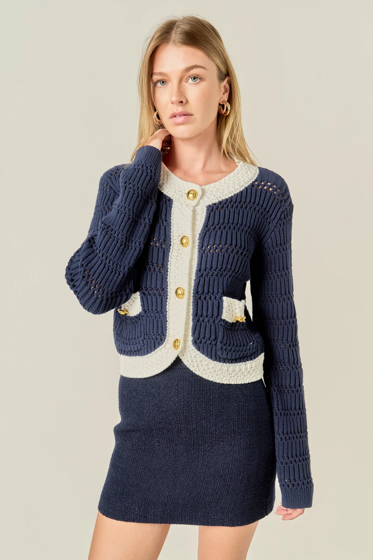 Contrast Round Hem Cardigan - Image 6