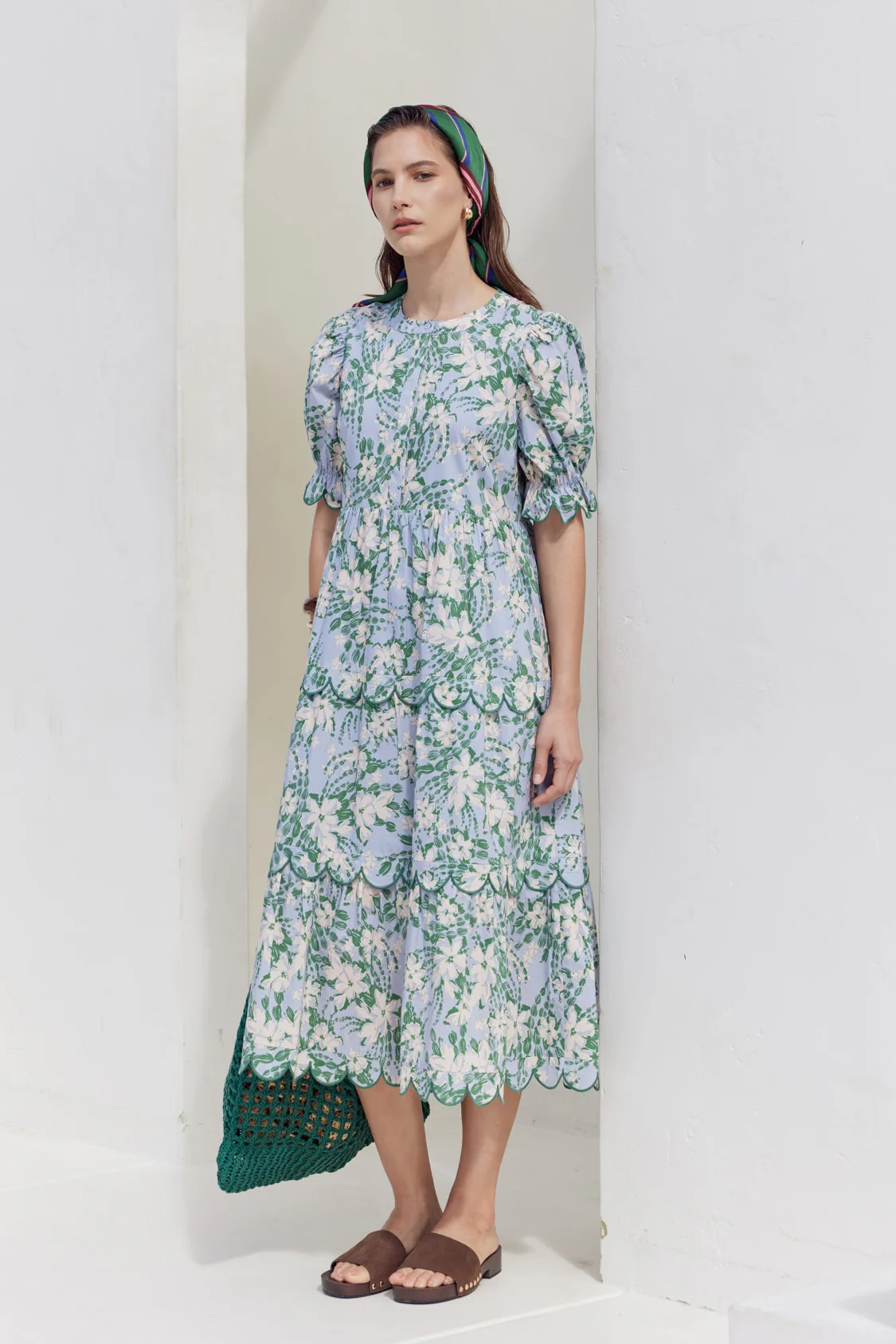 Floral Scallop Edge Puff Sleeve Midi Dress - Image 3