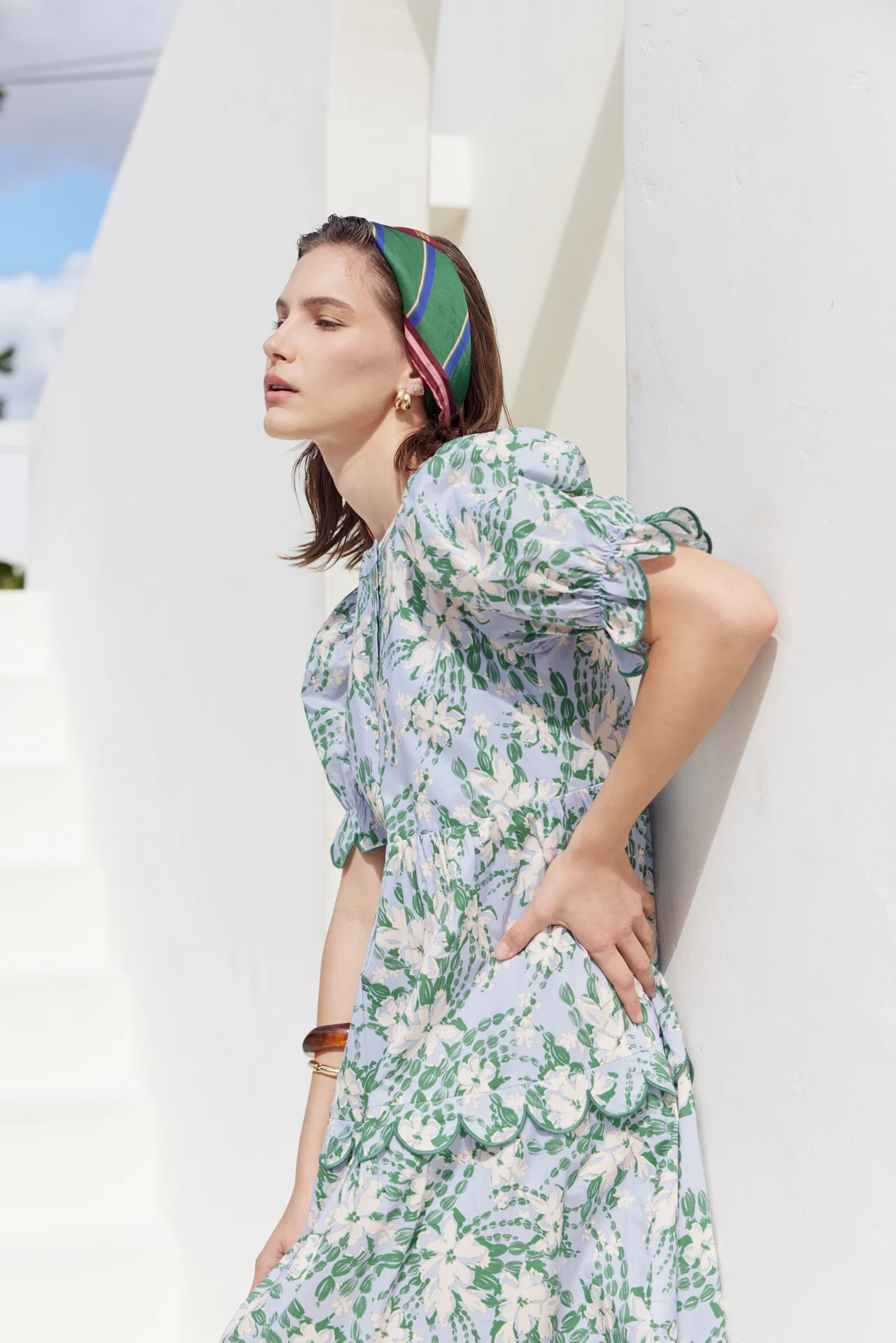 Floral Scallop Edge Puff Sleeve Midi Dress - Image 5