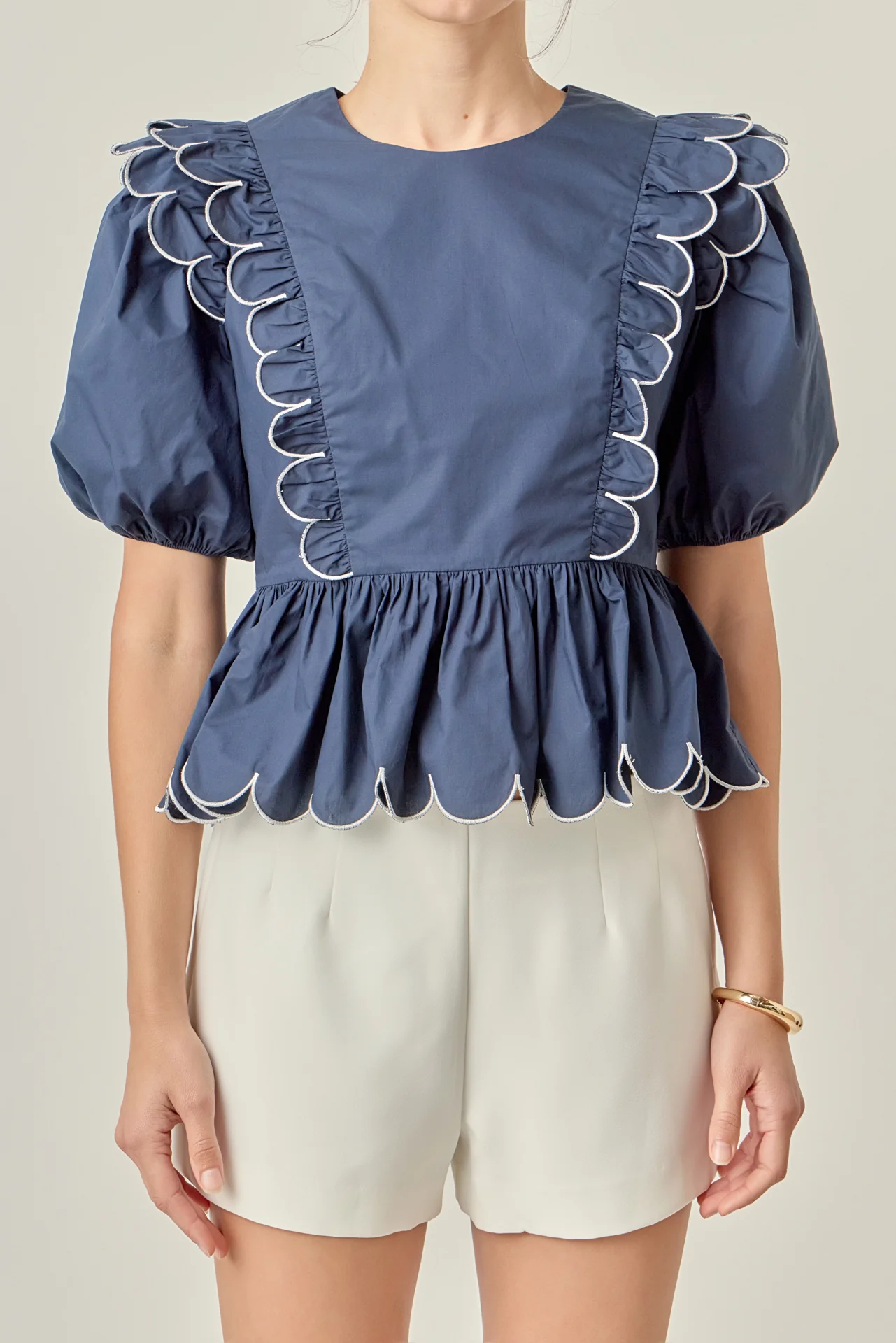 Contrast Scallop Edge Top - Image 2