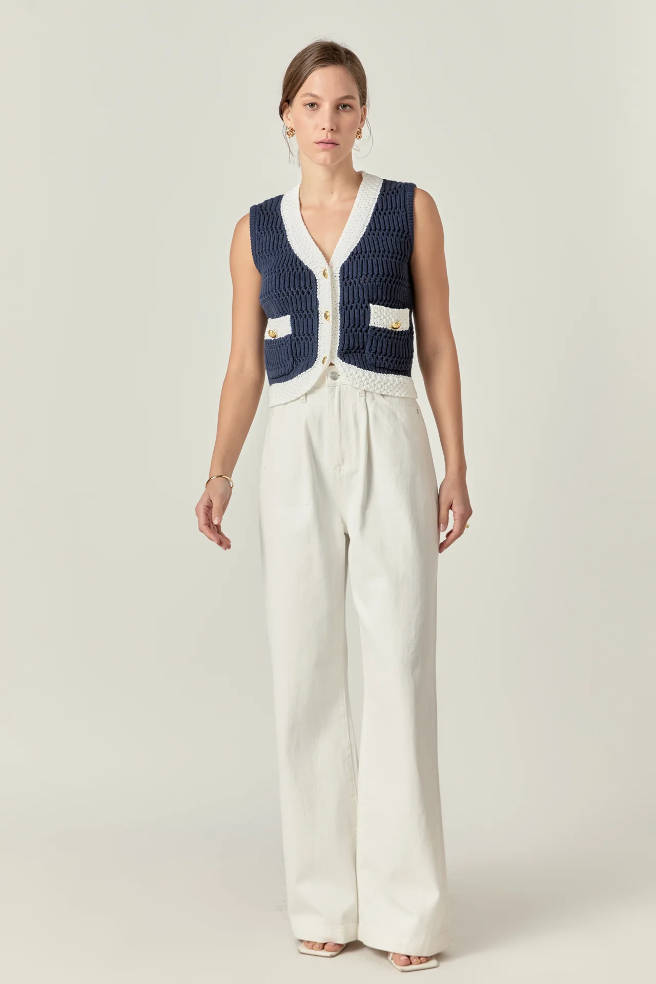 Contrast Sleeveless Knit Top - Image 7