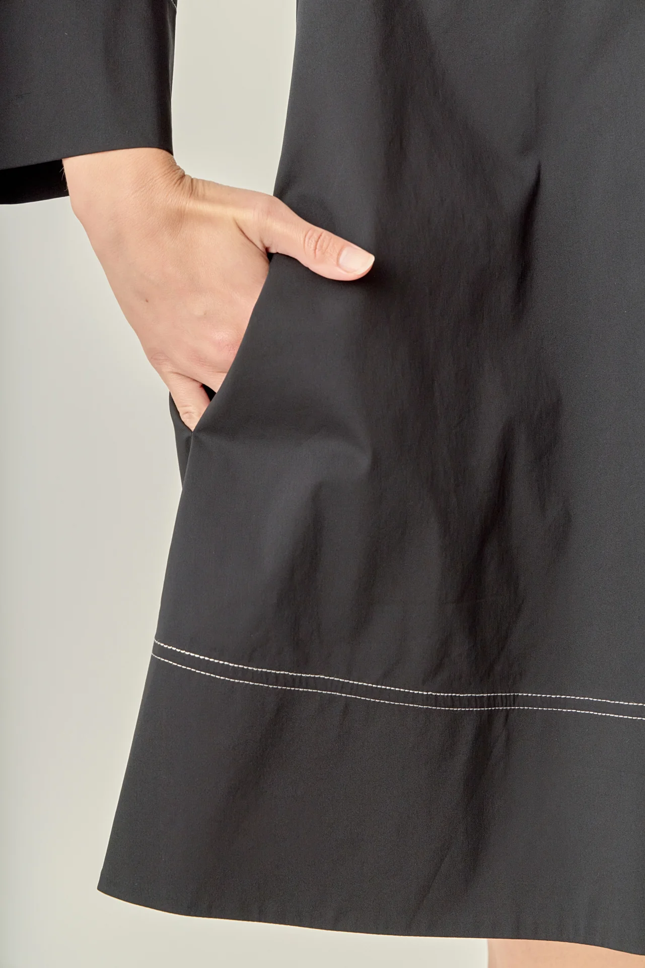 Contrast Stitch Detailed Mini Dress - Image 2