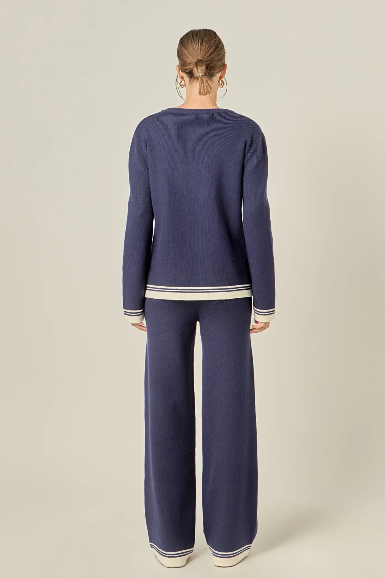 Contrast Stripe Detail Knit Top - Image 4