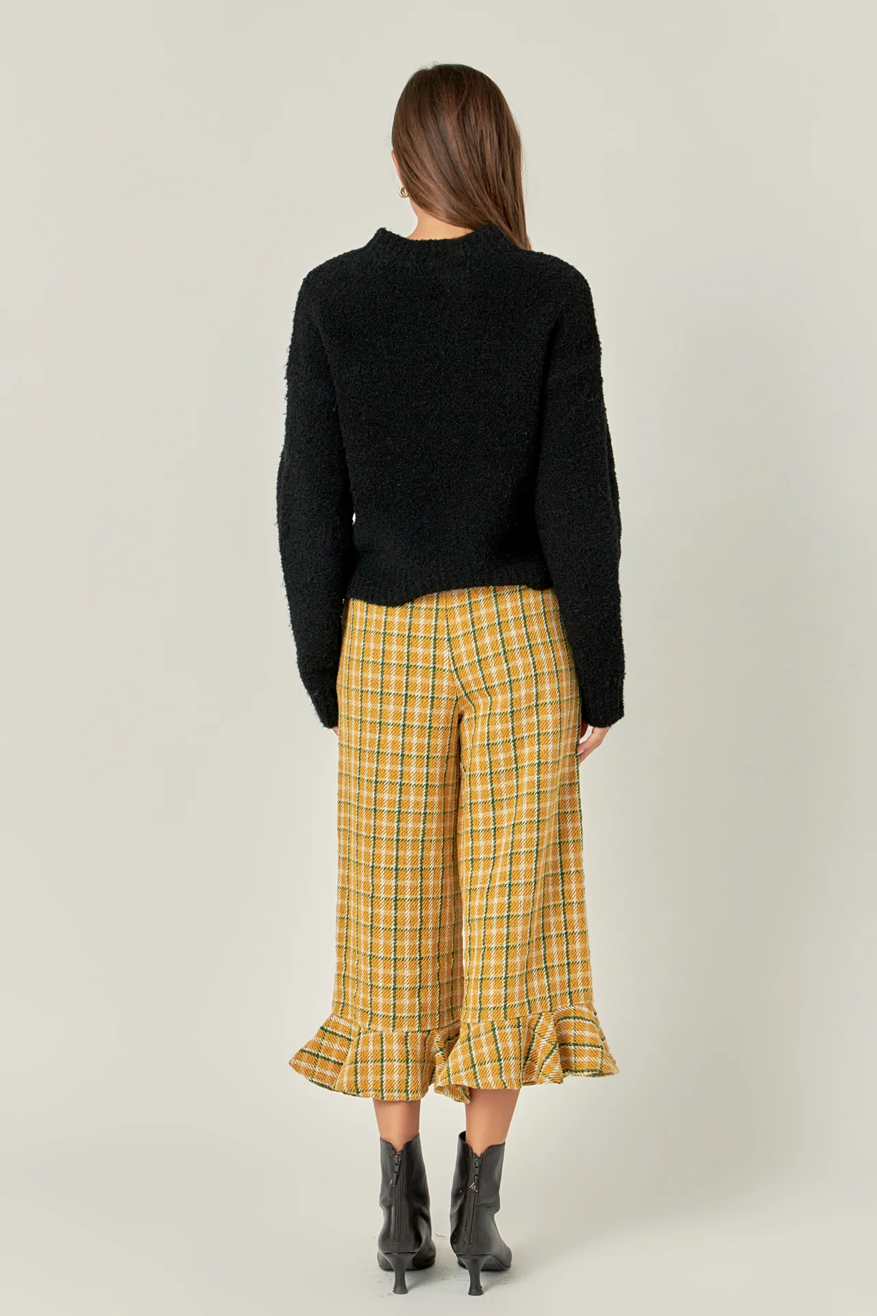 Cozy Roundneck Sweater - Image 46