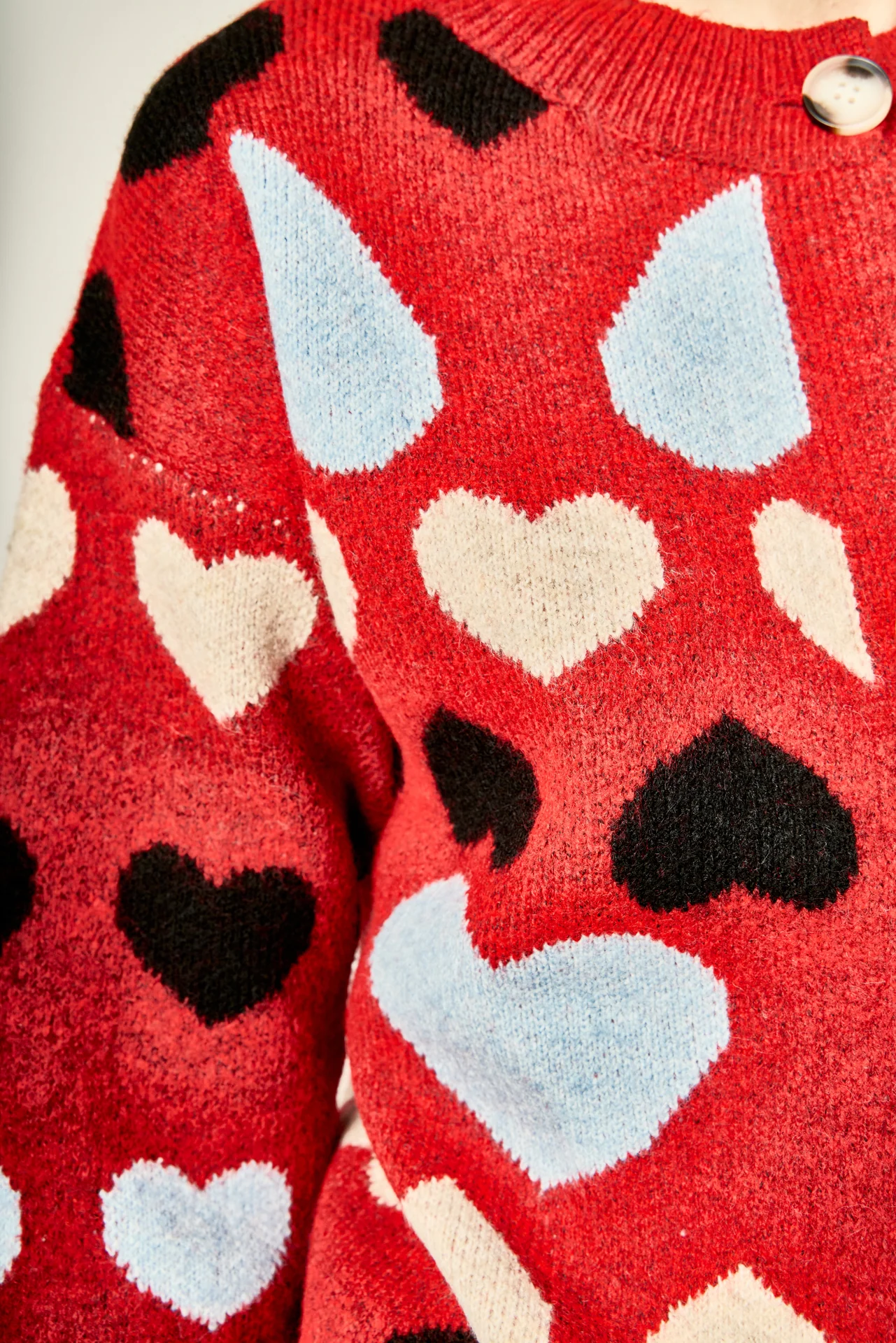 Crewneck Heart Cardigan - Image 3