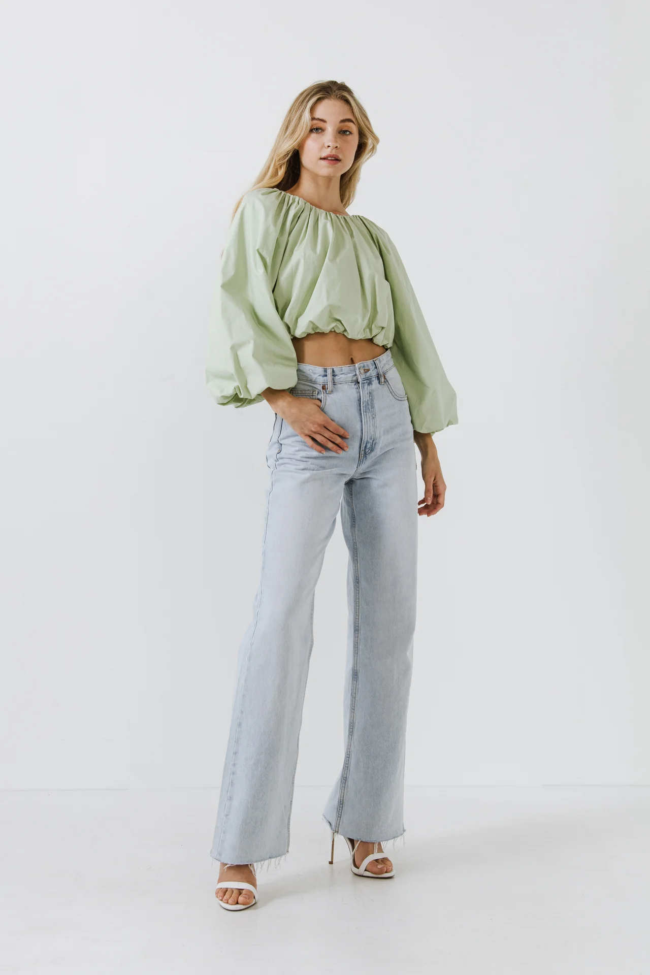 Cropped Blouson Long Sleeve Top - Image 10