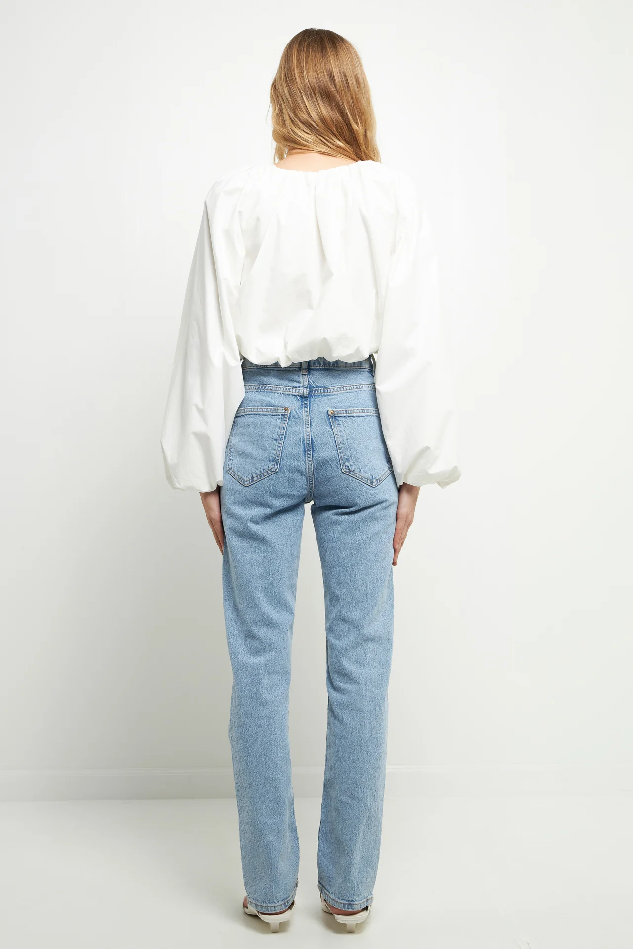 Cropped Blouson Long Sleeve Top - Image 4