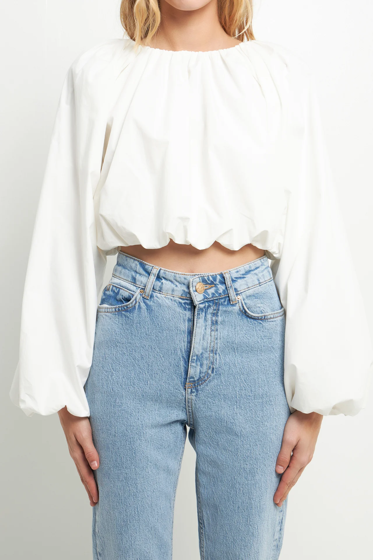 Cropped Blouson Long Sleeve Top - Image 5