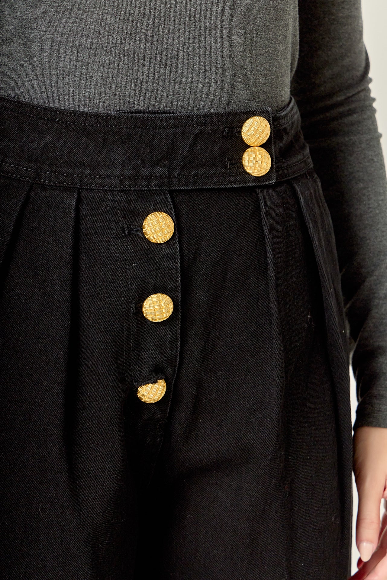 Premium Denim Cropped Trousers - Image 11