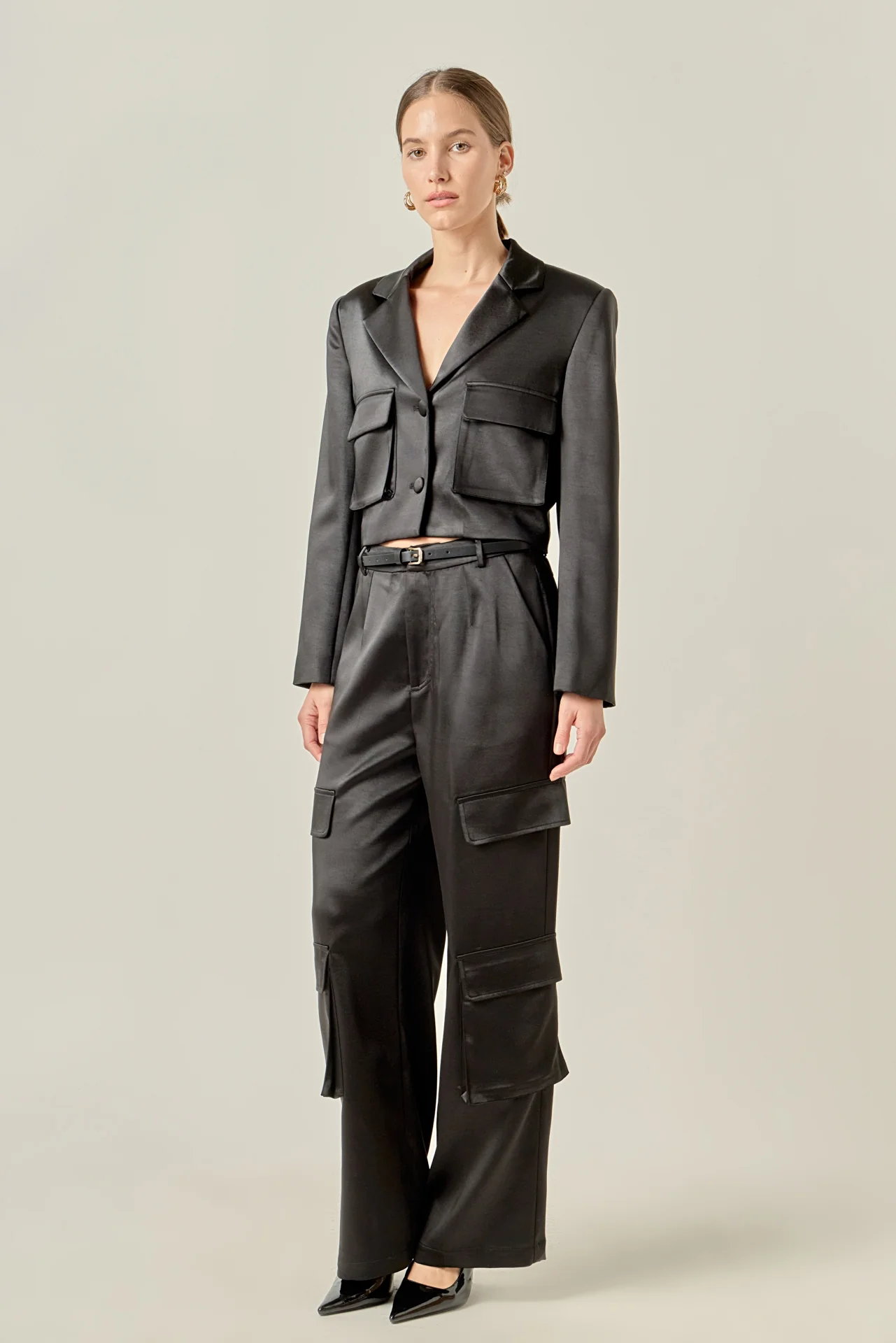 Cropped Satin Blazer - Image 3