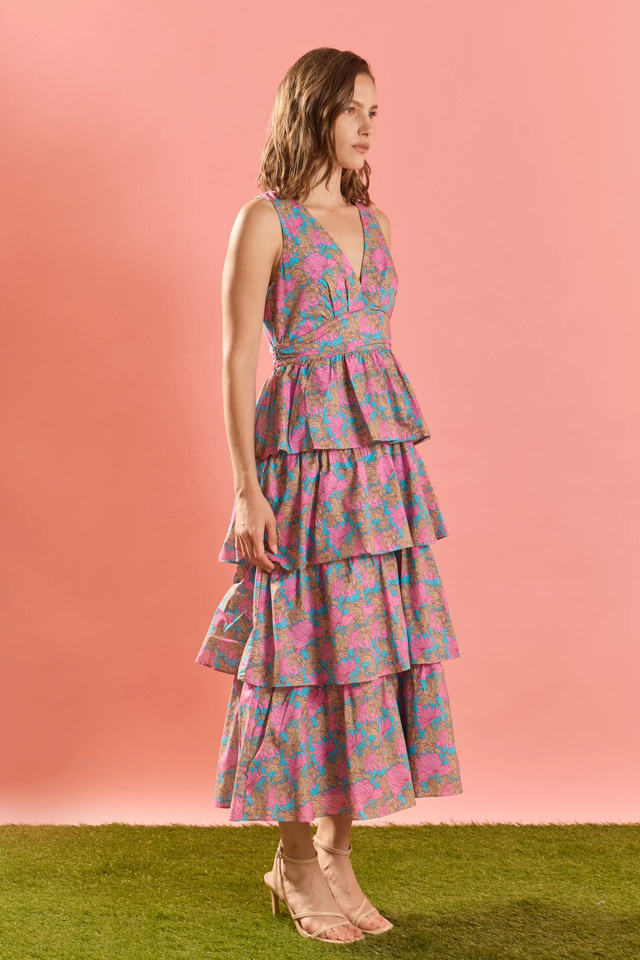 Floral Tiered V-Neck Maxi Dress - Image 3