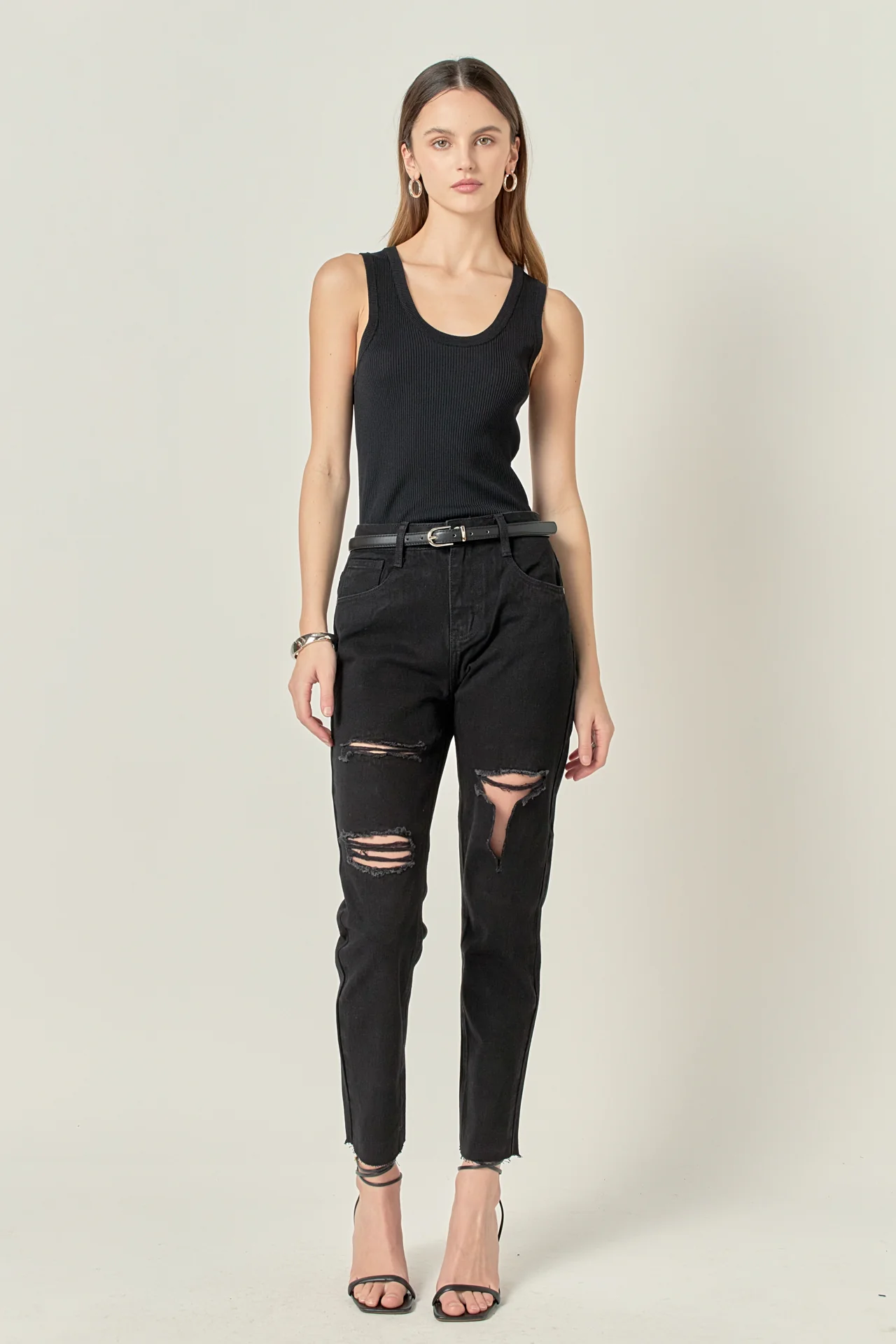 Destroyed Mom Jeans - Image 17