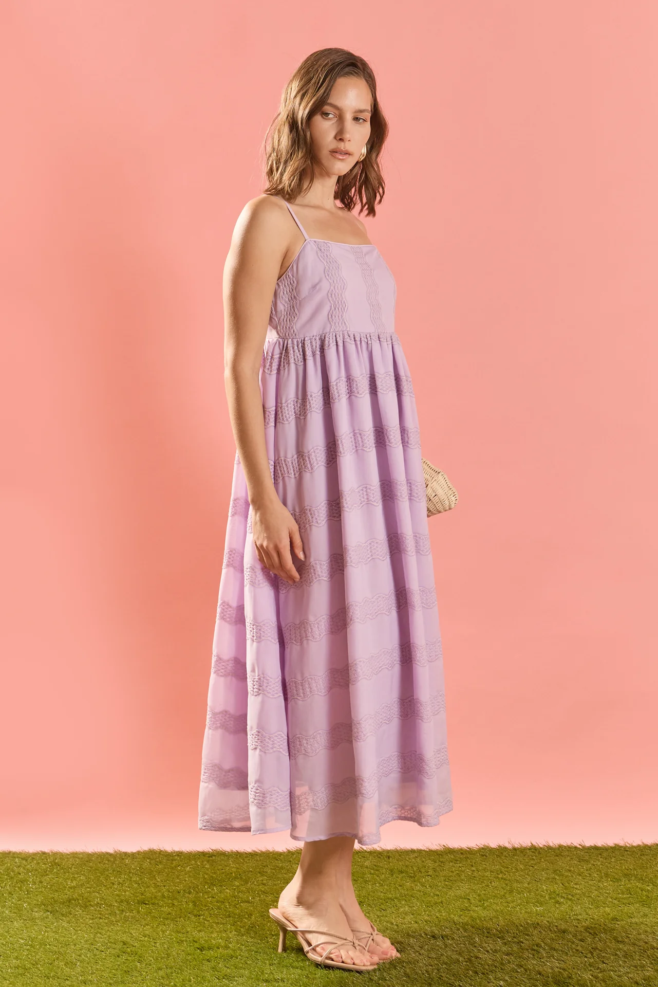 Embroidered Chiffon Sleeveless Midi Dress - Image 4