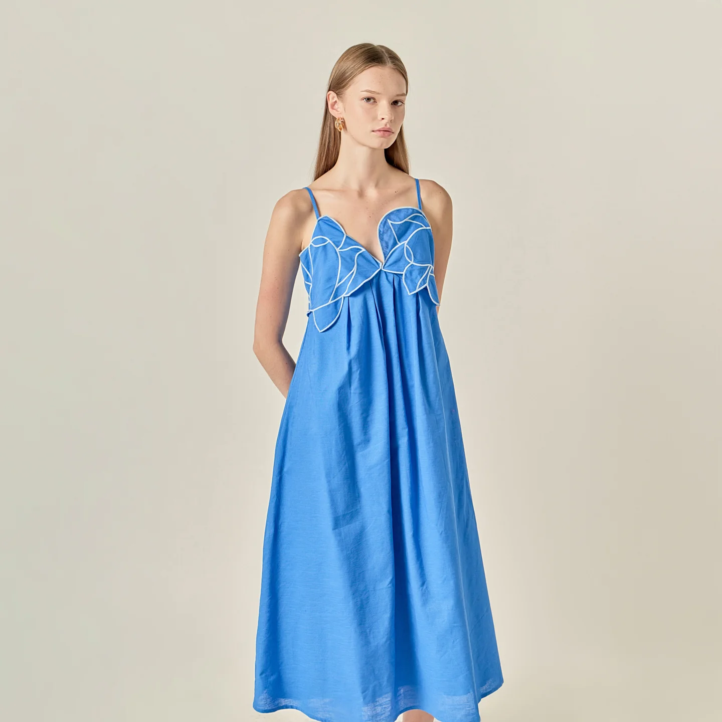 Floral Applique Pleated Midi Dress - Image 9