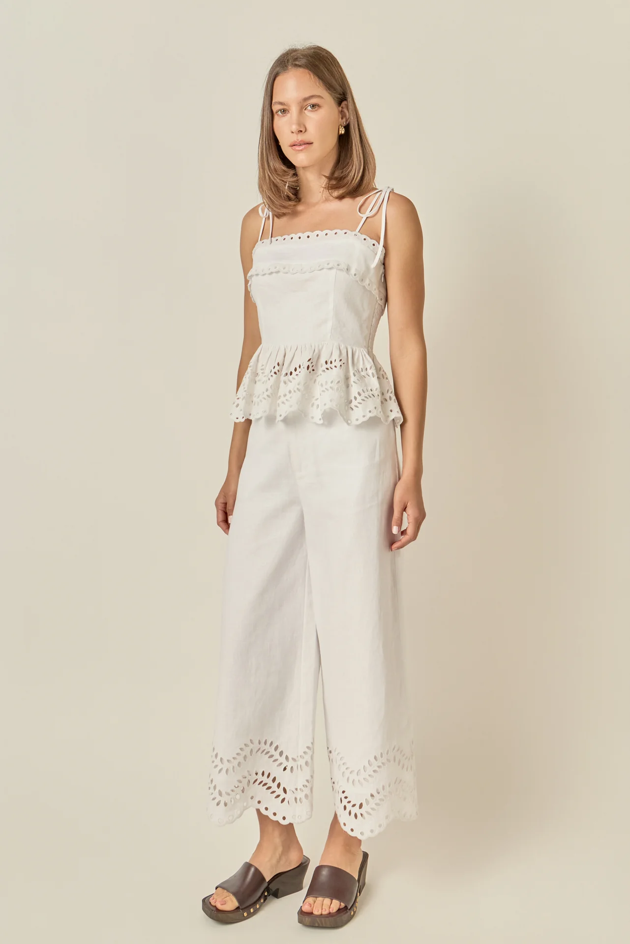 Eyelet Trim Linen Wide-Leg Pants - Image 6