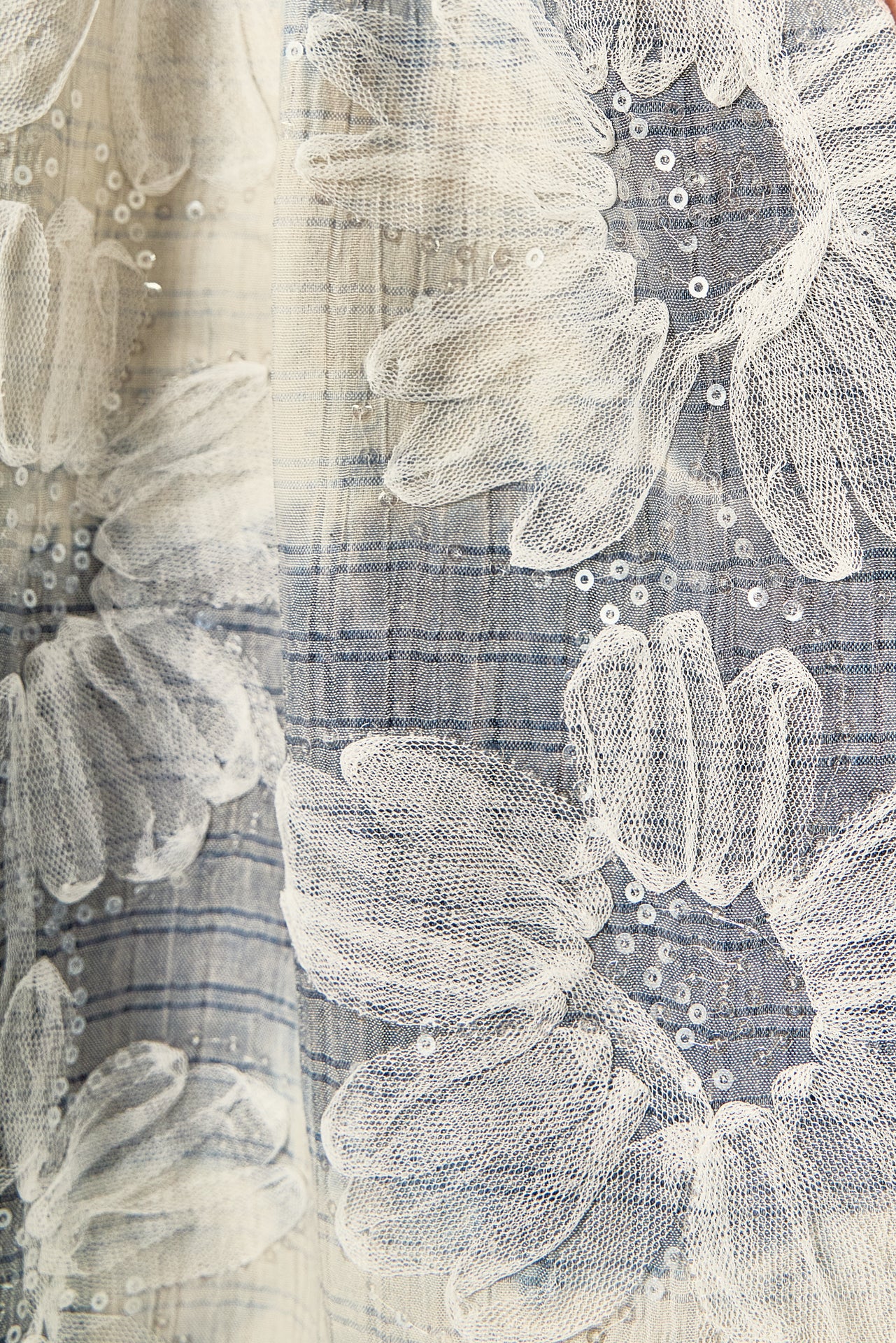 Floral Embroidery Sleeveless Midi Dress - Image 3
