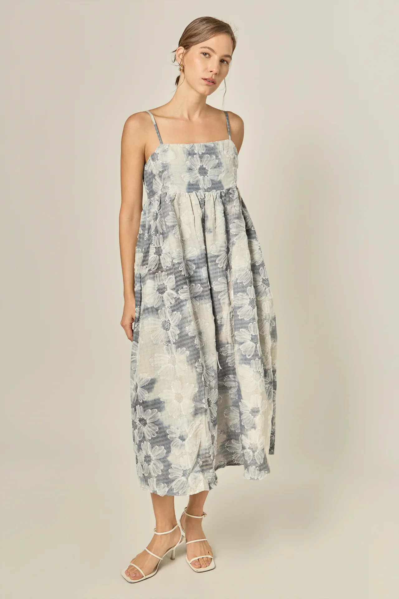Floral Embroidery Sleeveless Midi Dress - Image 6