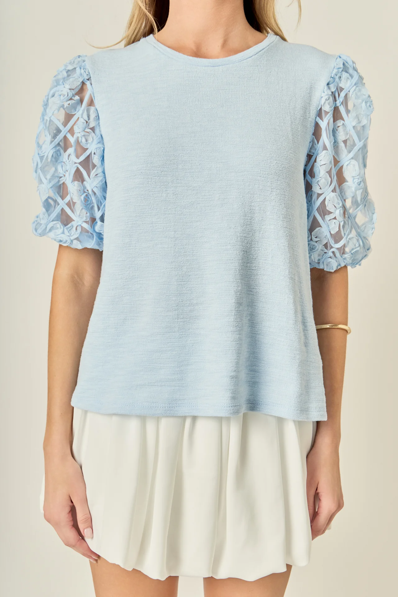 Floral Texture Sleeve Top - Image 2