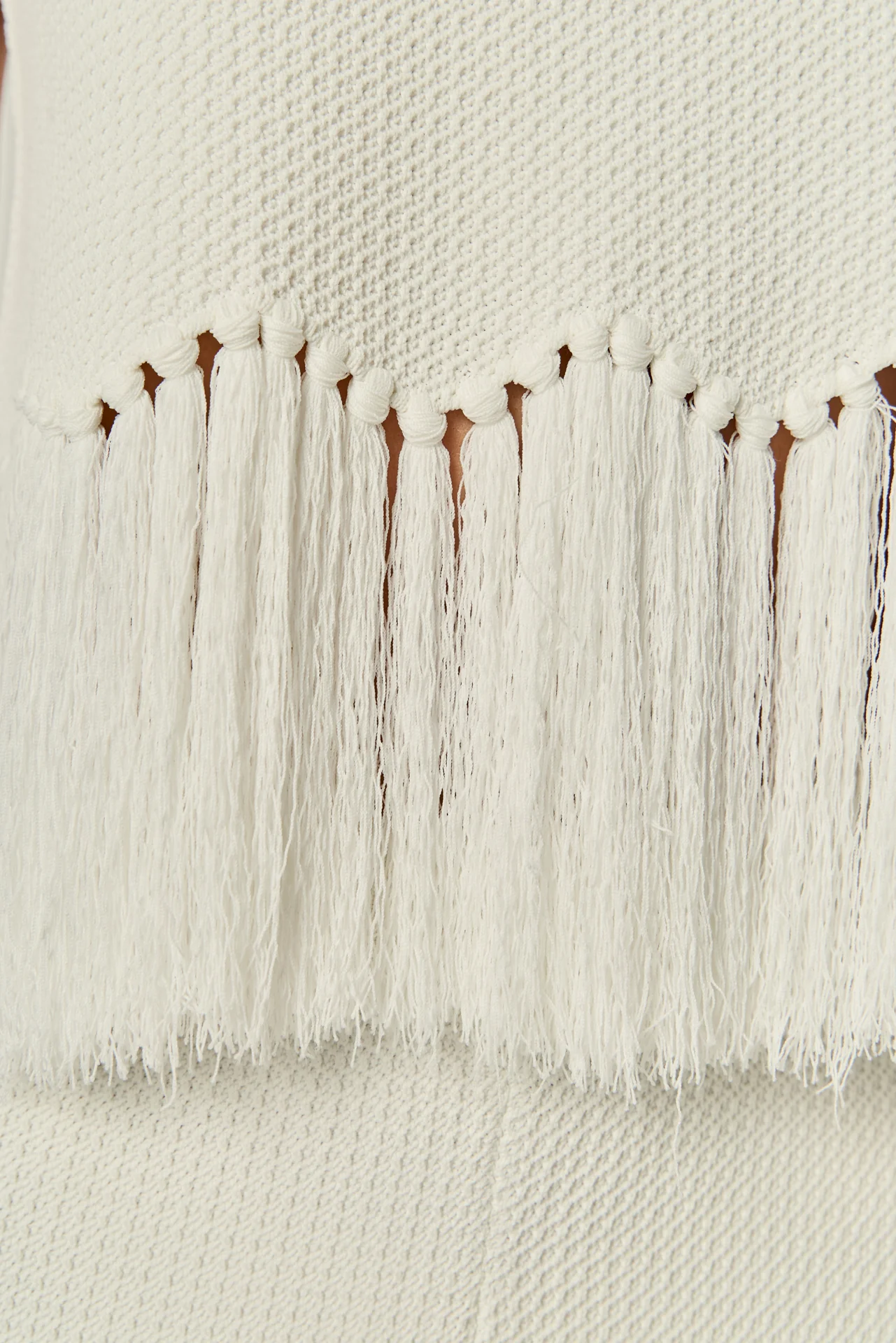 Fringe Detail Sleeveless Knit Top - Image 7