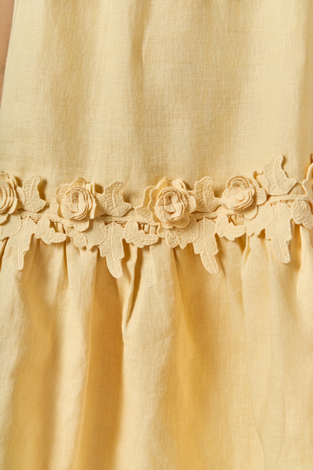 Scalloped Halter Linen Mini Dress - Image 4