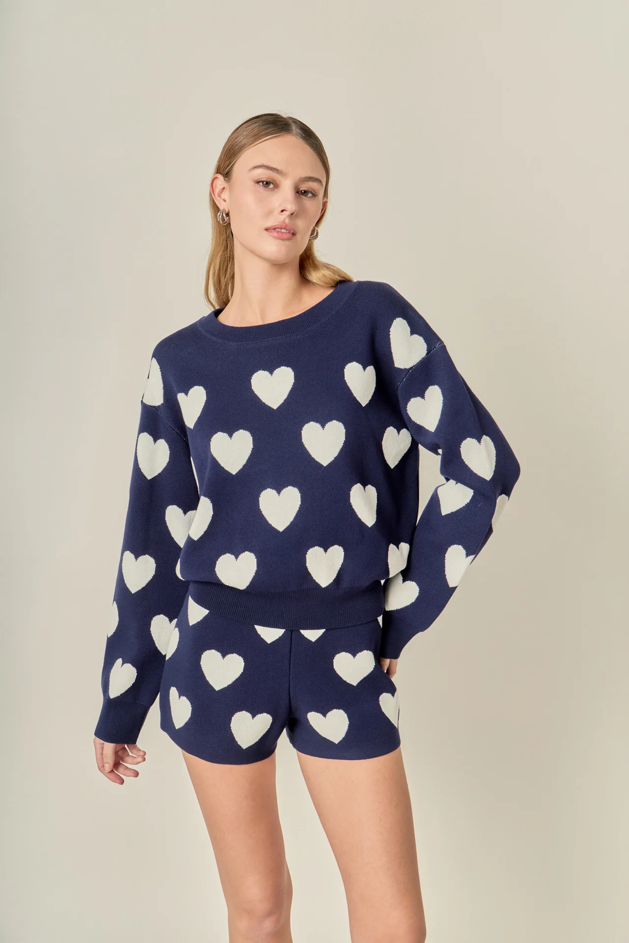 Heart Patterned Crew Neck Sweater - Image 5