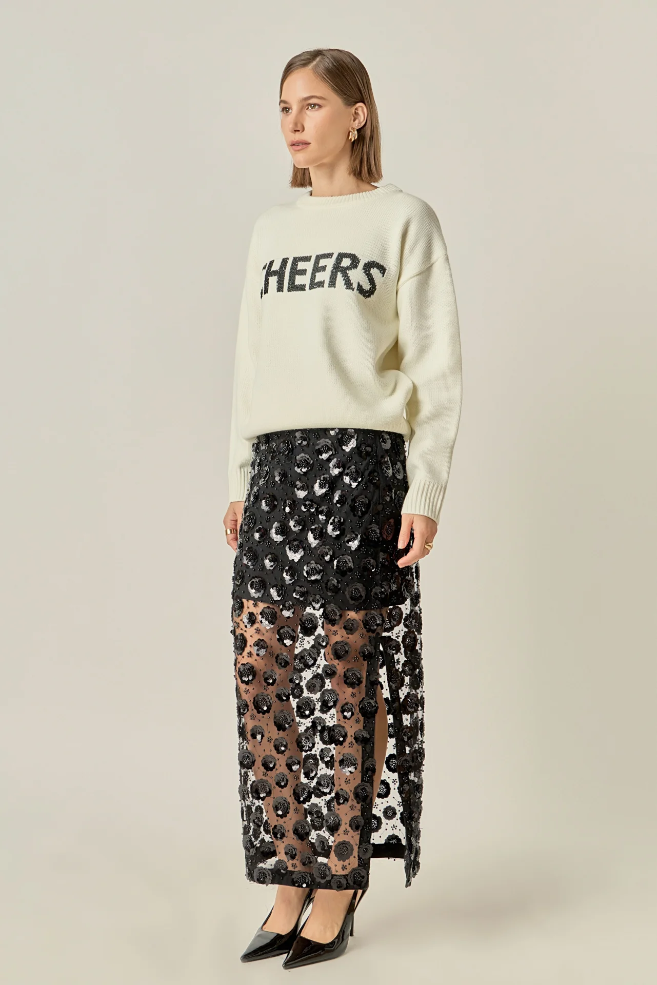 Cheers Lettering Sweater - Image 3