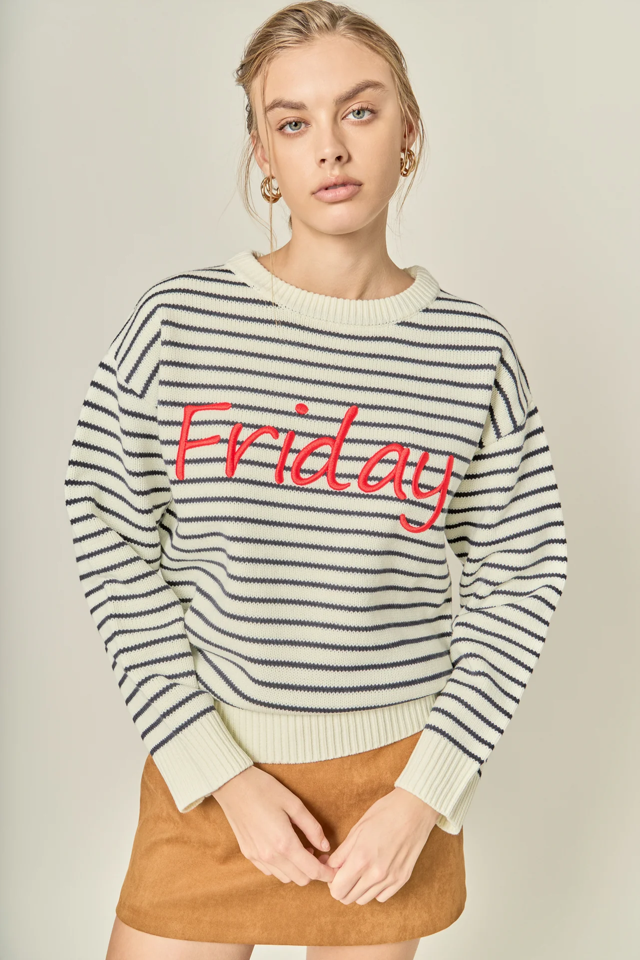 Friday Lettering Sweater - Image 6