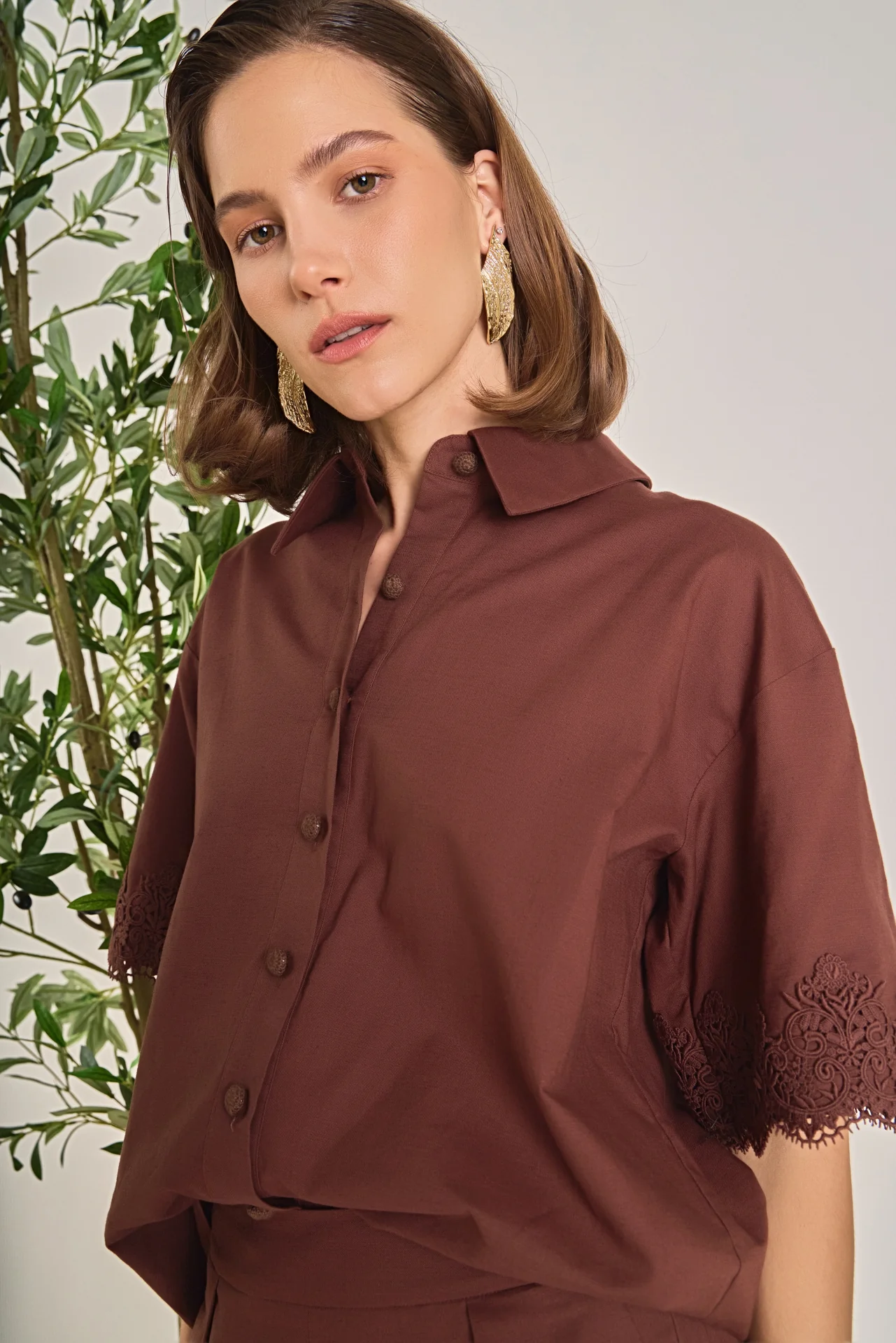 Linen Lace Shirt - Image 12