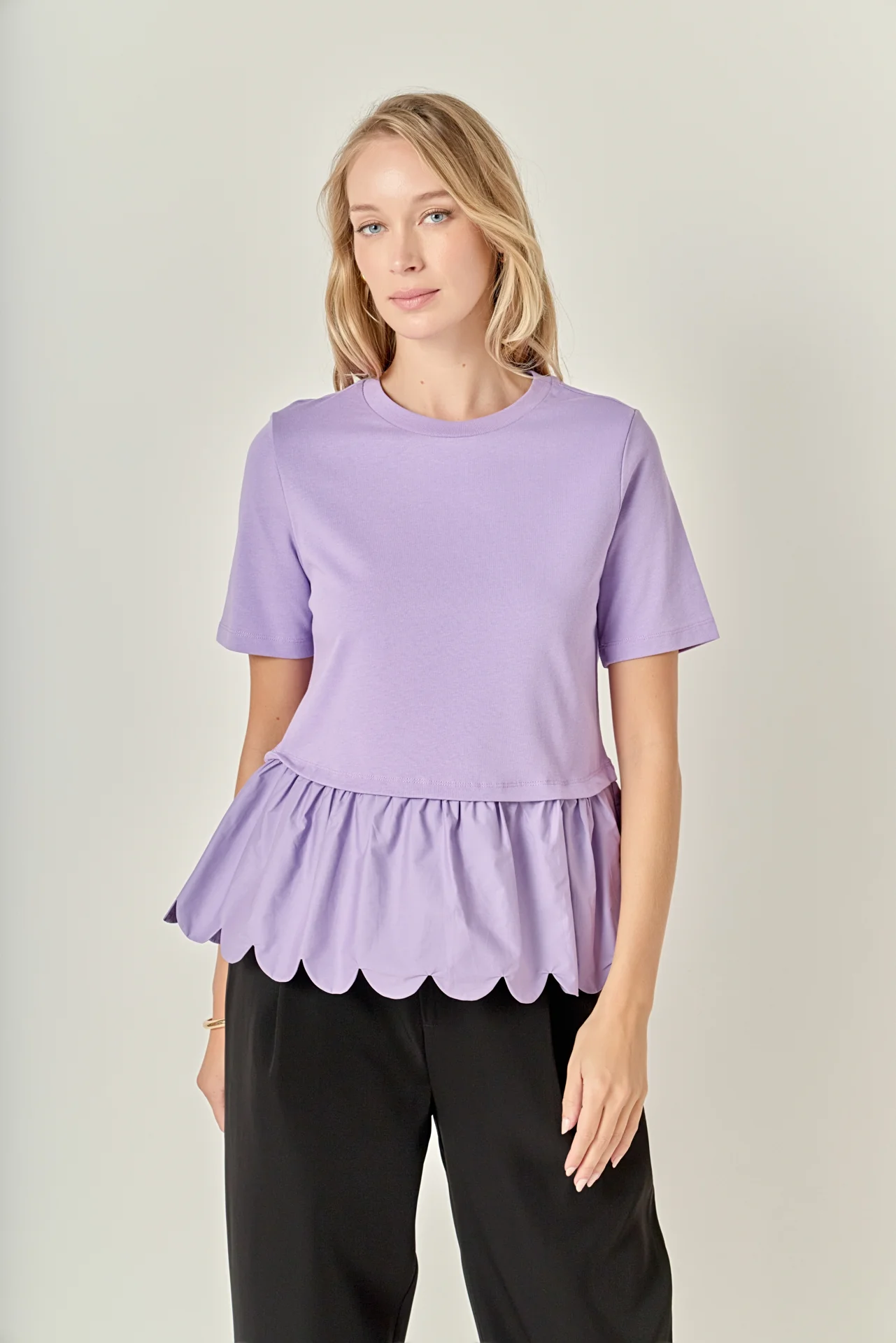 Mixed Media Scallop Detail T-shirt - Image 15